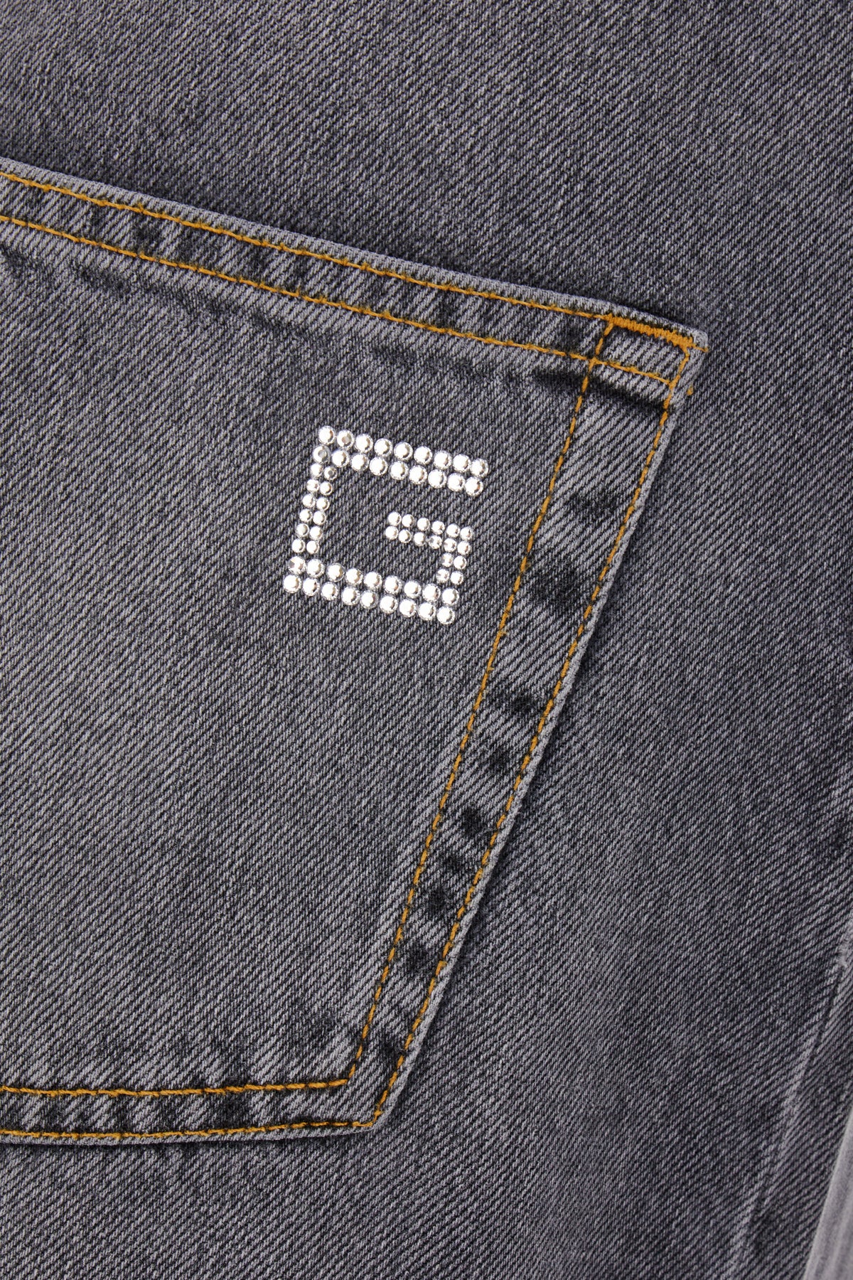 JEANS_760028XDCPE_1026_Image_3