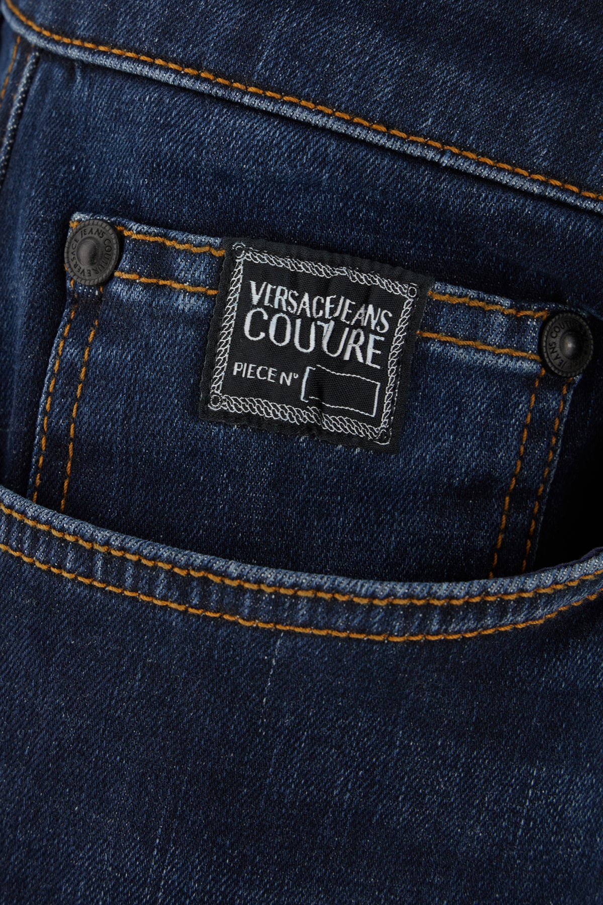 JEANS_78GAB5D0CDWK9_904_Image_3