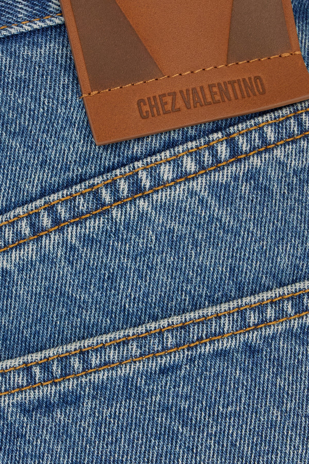 JEANS_7V3DE04QB0W_558_Image_3