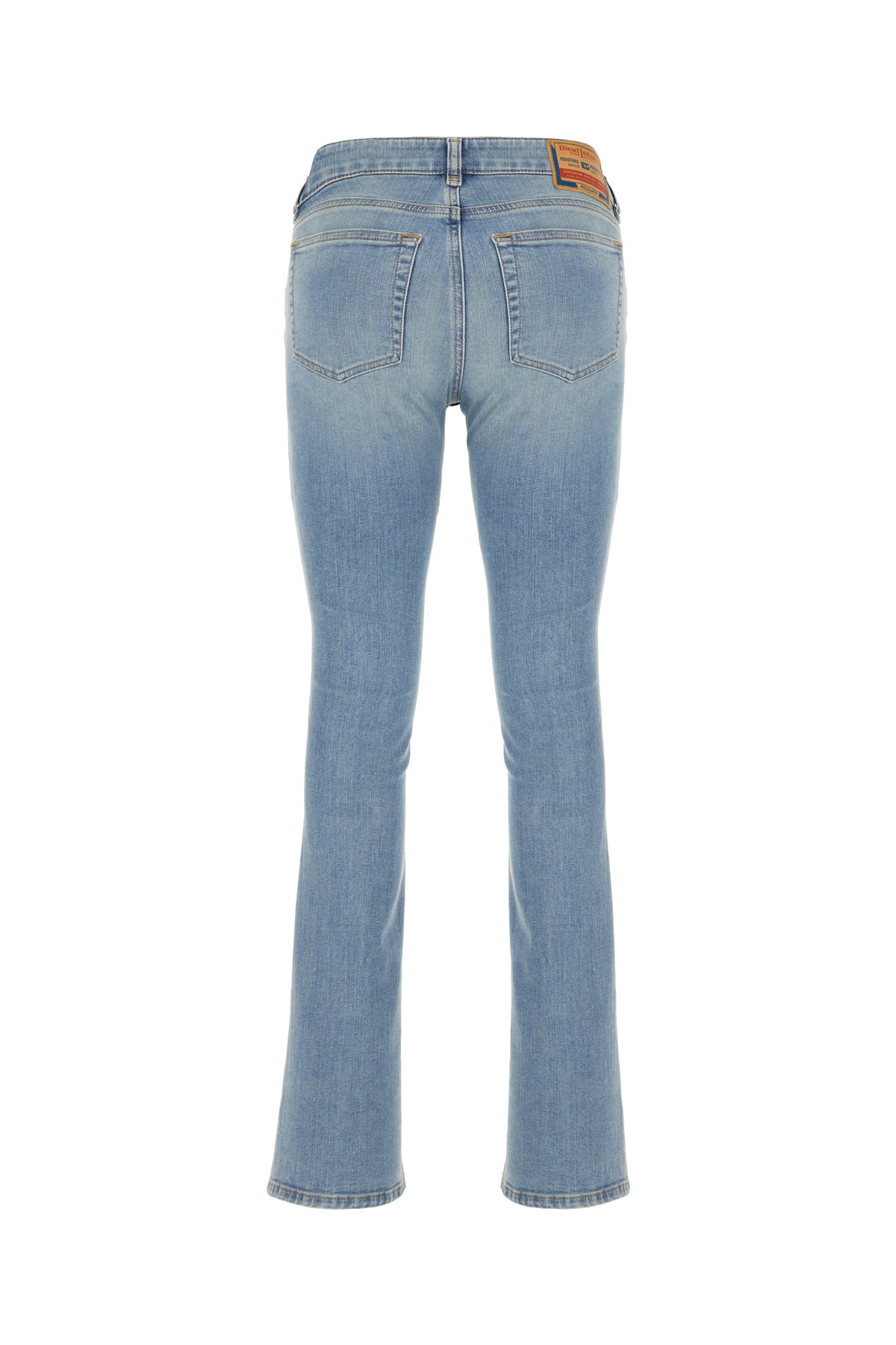 JEANS_A1100309J16_01_Image_2