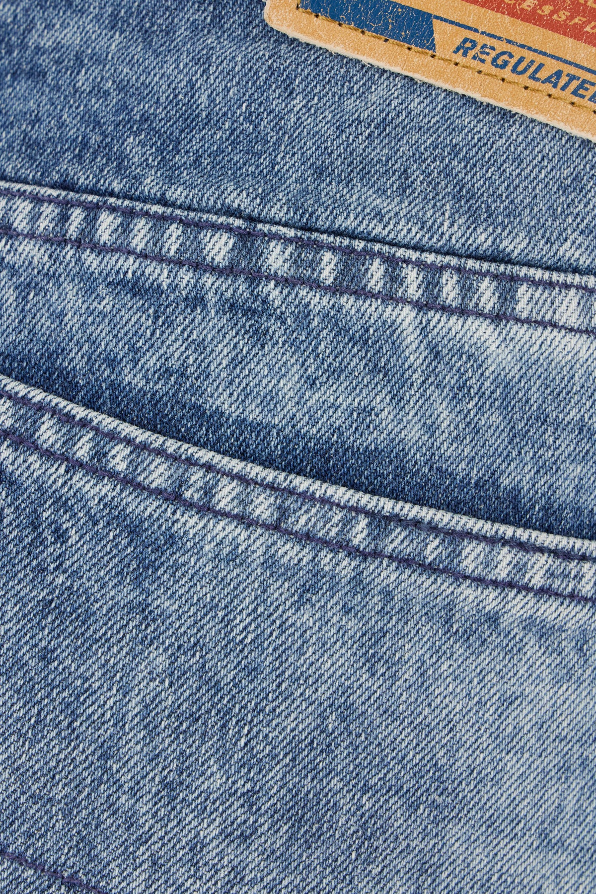 JEANS_A21498007DA_01_Image_3
