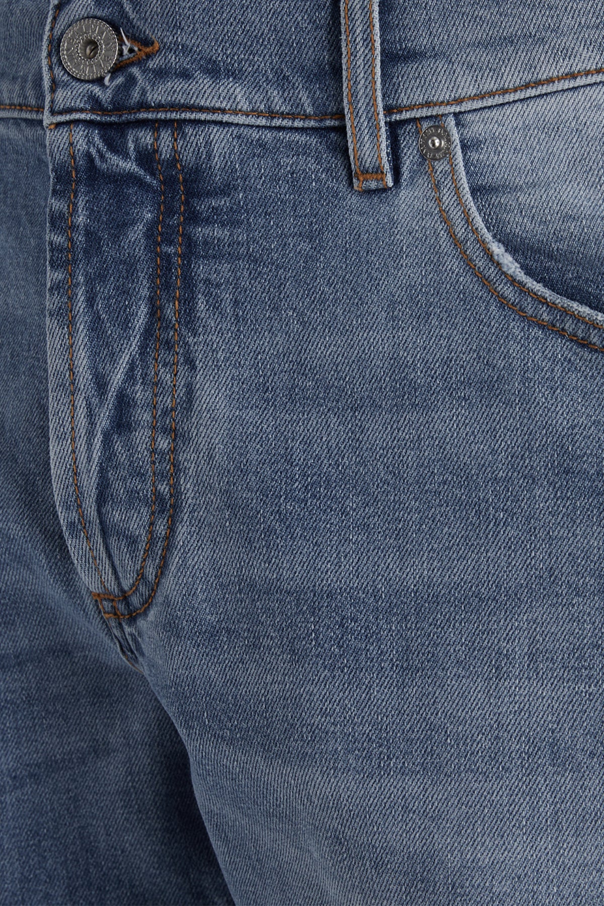 JEANS_AH1MG000DC99_6FF_Image_3