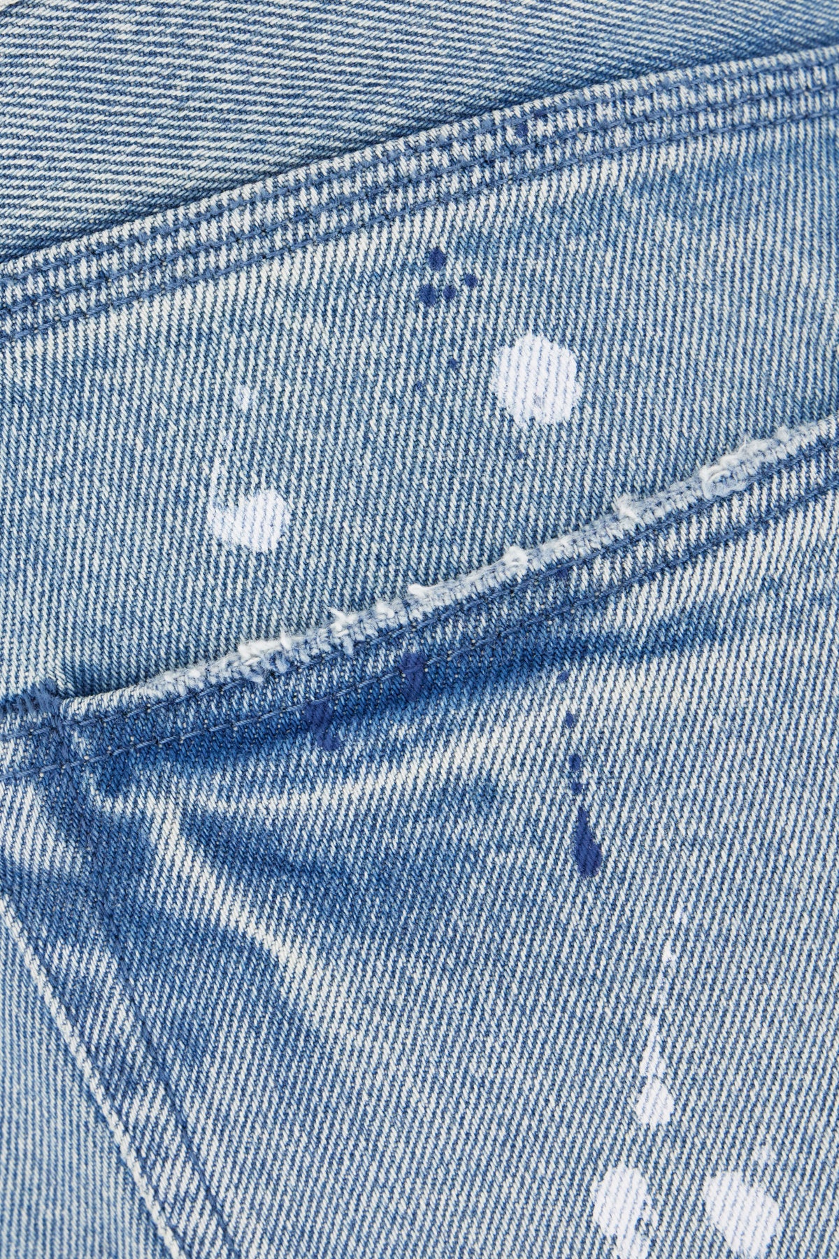 JEANS_P011_TRFL_Image_3