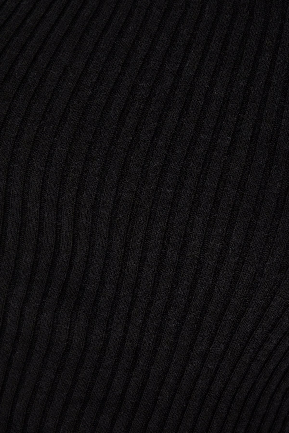 MAGLIERIA_124MPU130FI0049_9999_Image_3