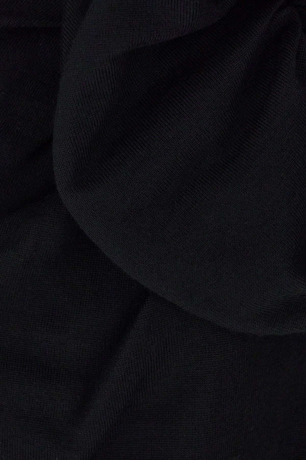 MAGLIERIA_252D09035401_0555_Image_3