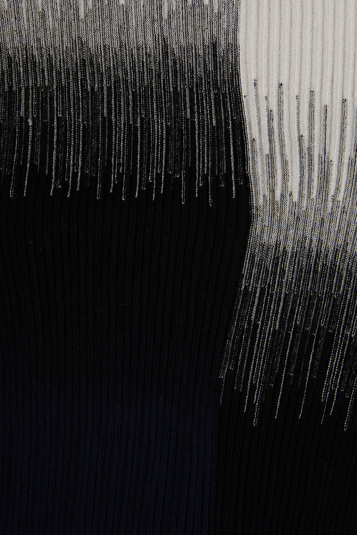 MAGLIERIA_3RAM05AM11Z_FBMF_Image_3