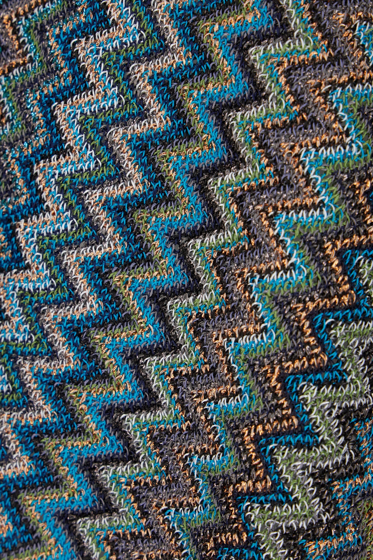 MAGLIERIA_5P2SVMDA498_04_Image_3