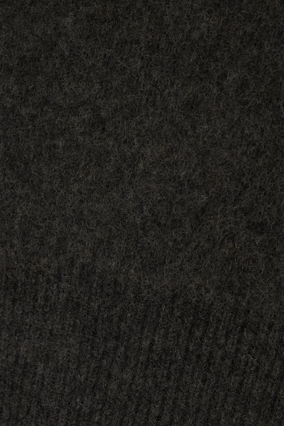 MAGLIERIA_8571Y391_CHR_Image_3