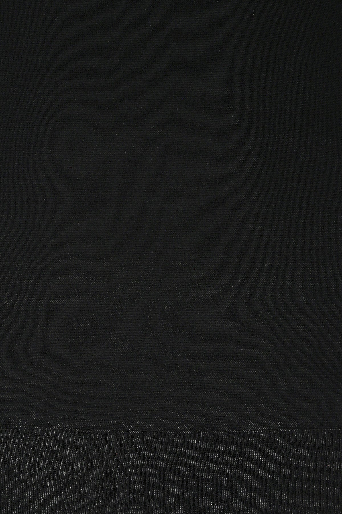 MAGLIERIA_A002F001_9000_Image_3