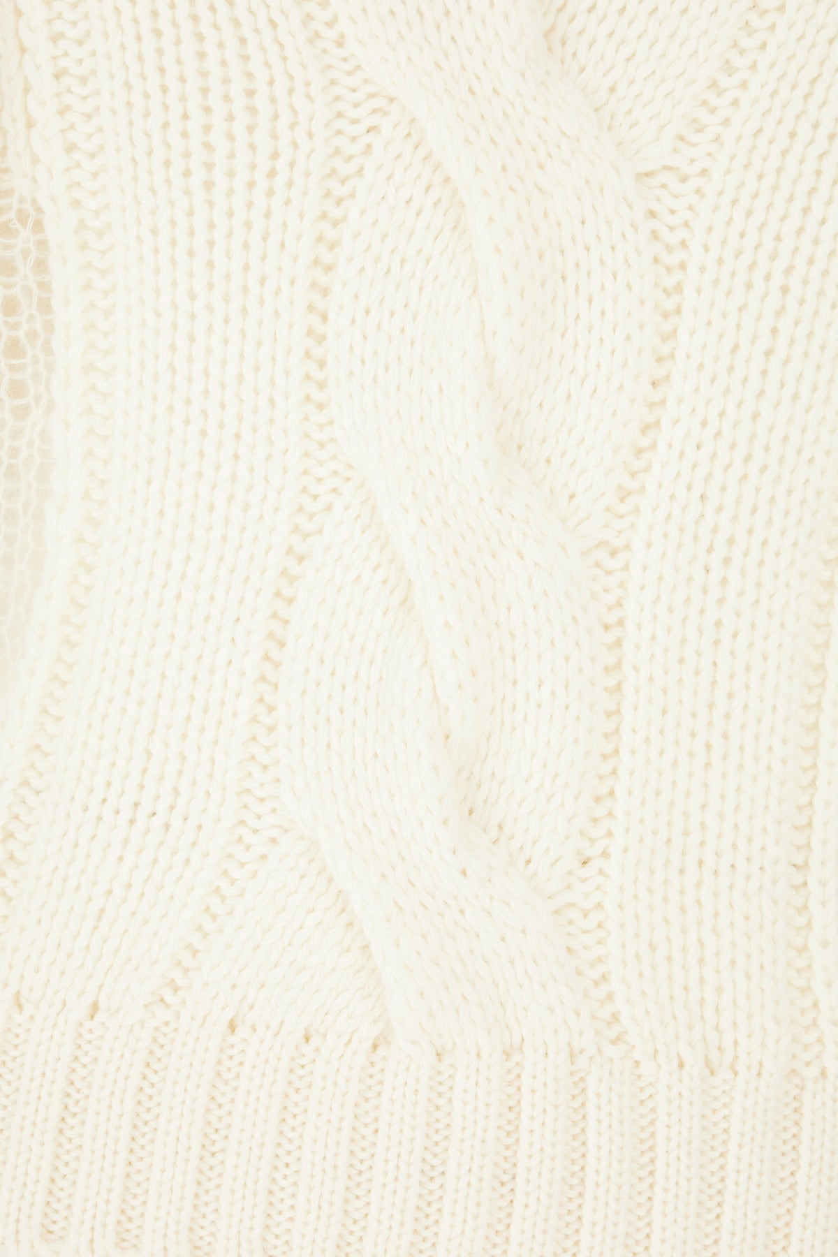 MAGLIERIA_A0137471_1105_Image_3