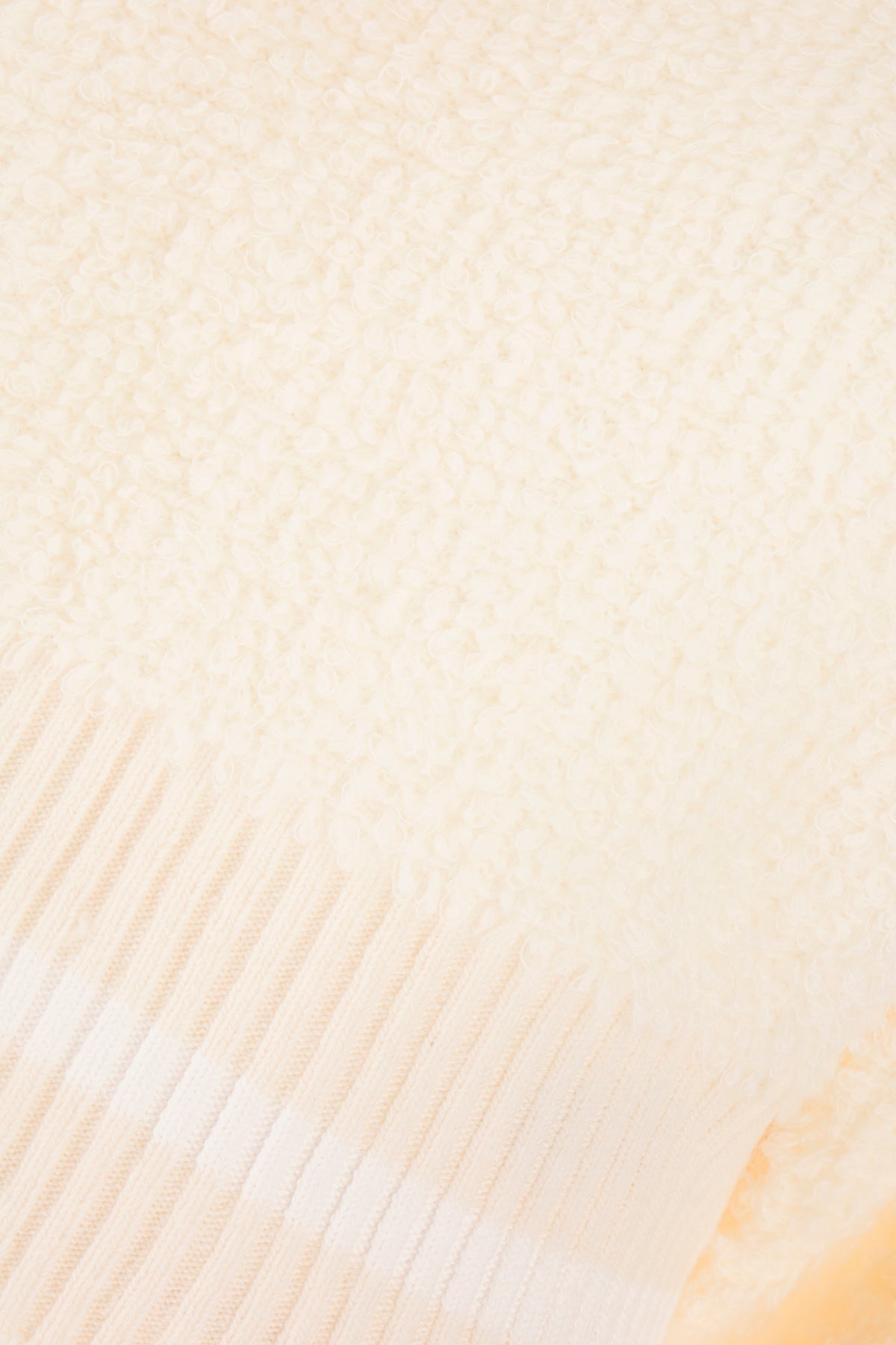 MAGLIERIA_A0207497_1102_Image_3