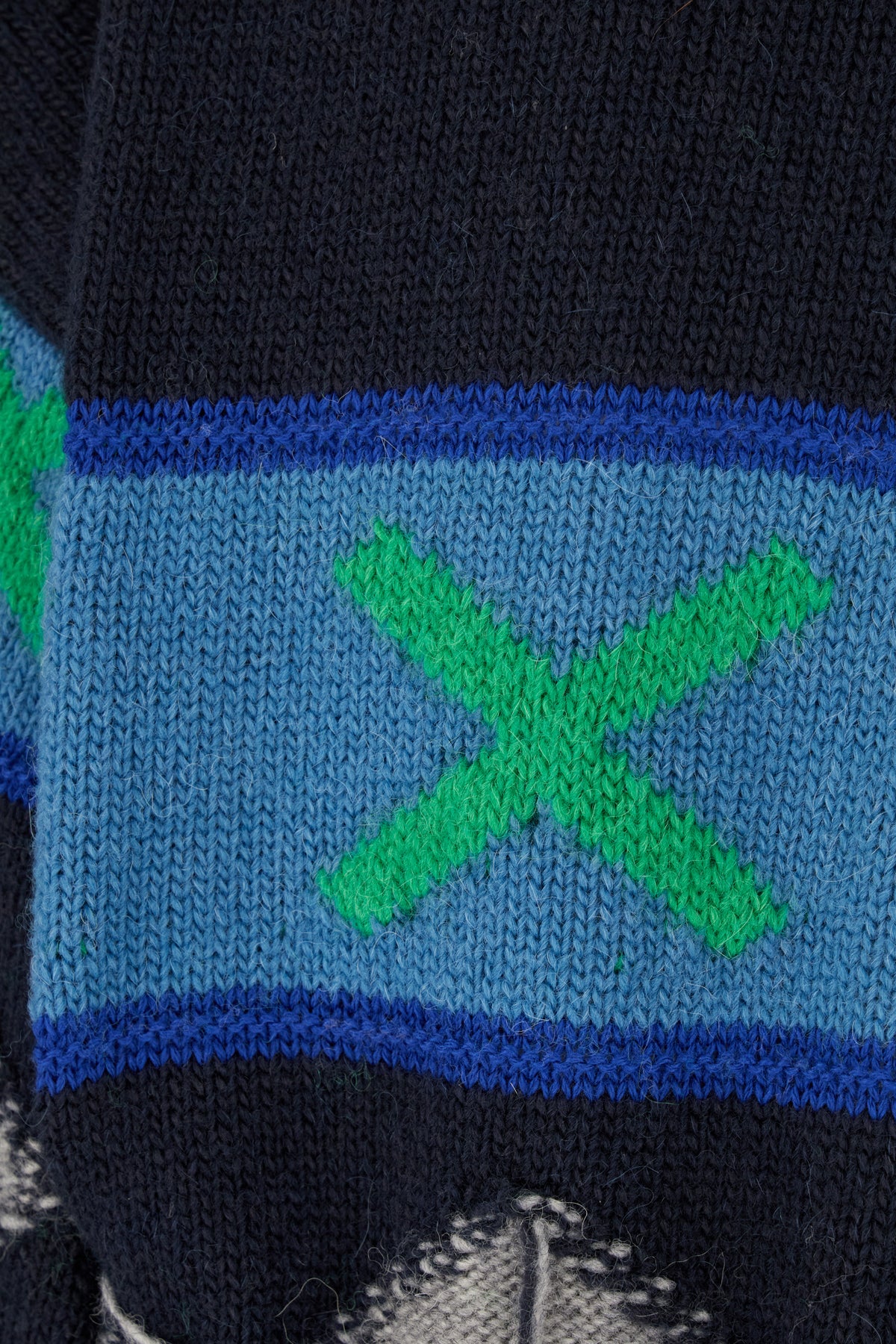 MAGLIERIA_A0217074_6689_Image_3