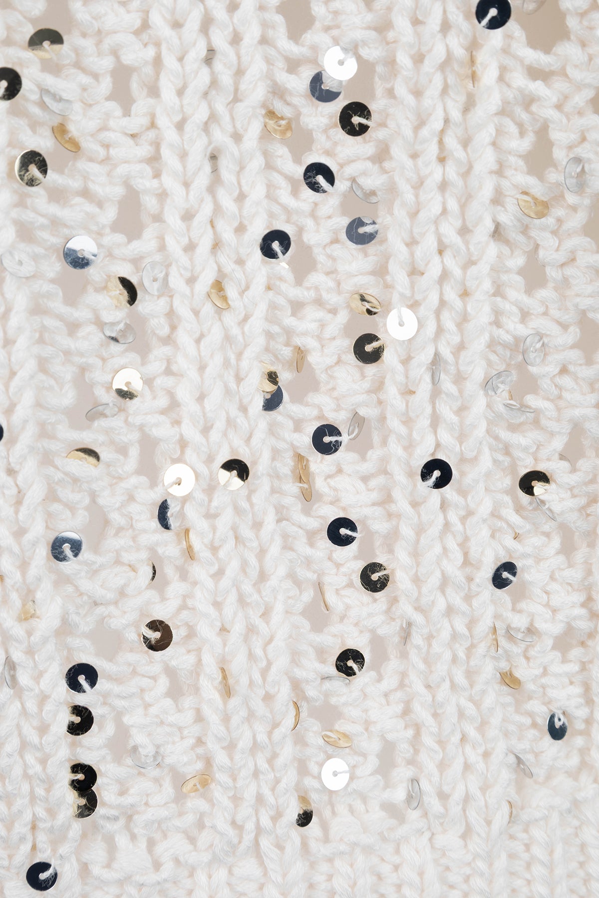 MAGLIERIA_A99095F039117B_02B_Image_3