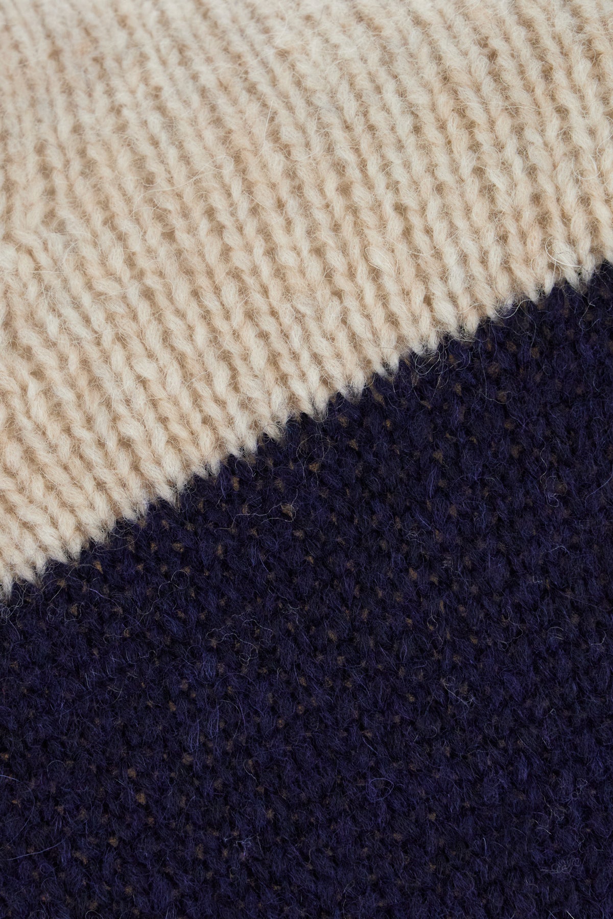 MAGLIERIA_AU3233C_9000_Image_3