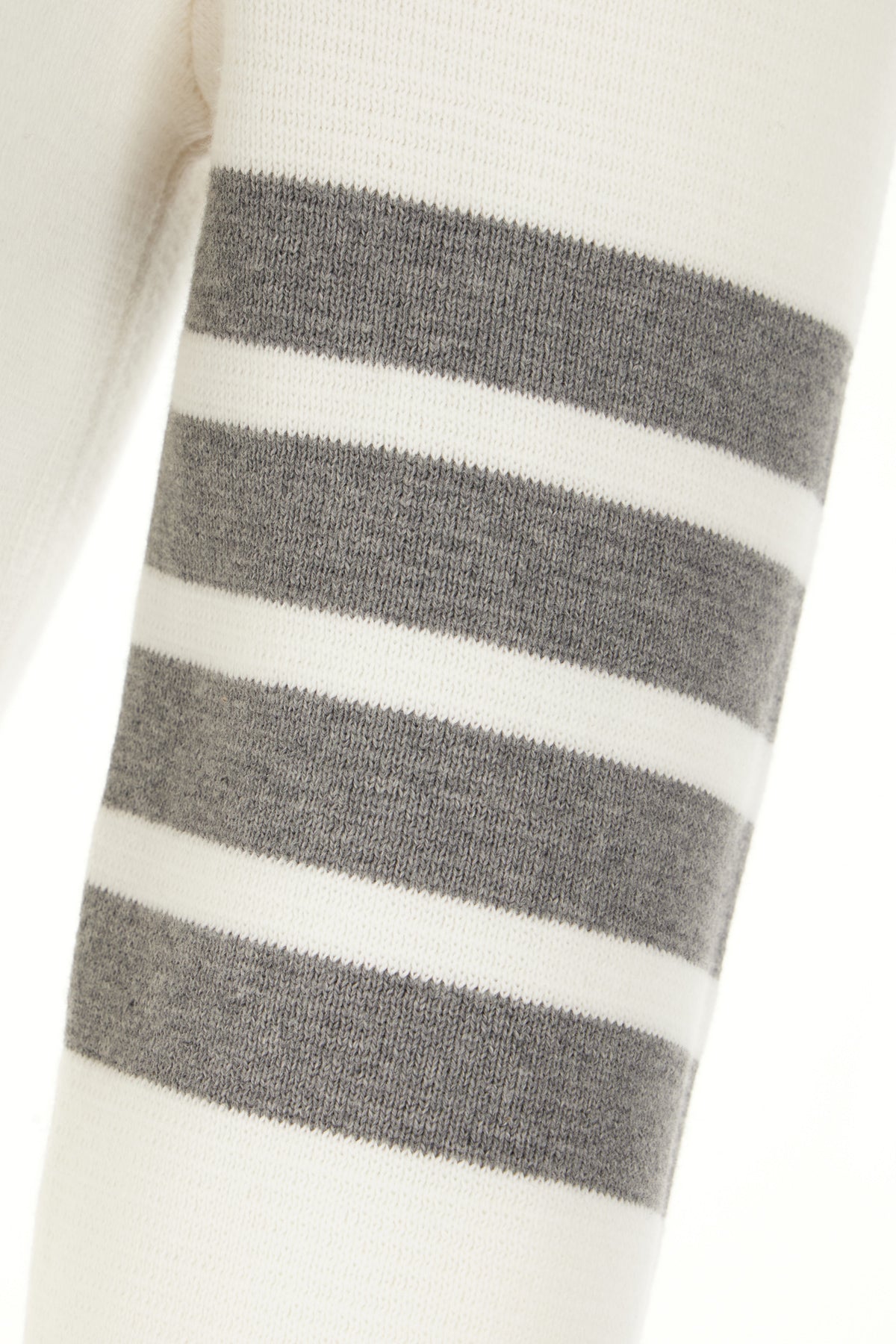 MAGLIERIA_FKA239A00219_100_Image_3