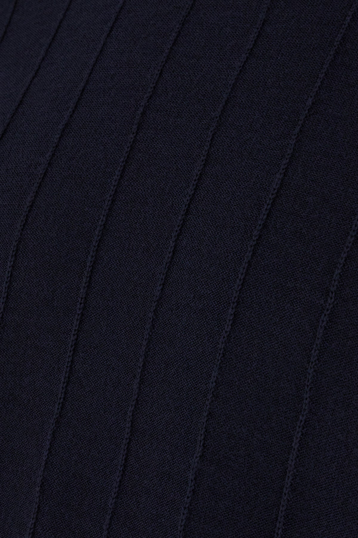 MAGLIERIA_MKA496AY1002_415_Image_3