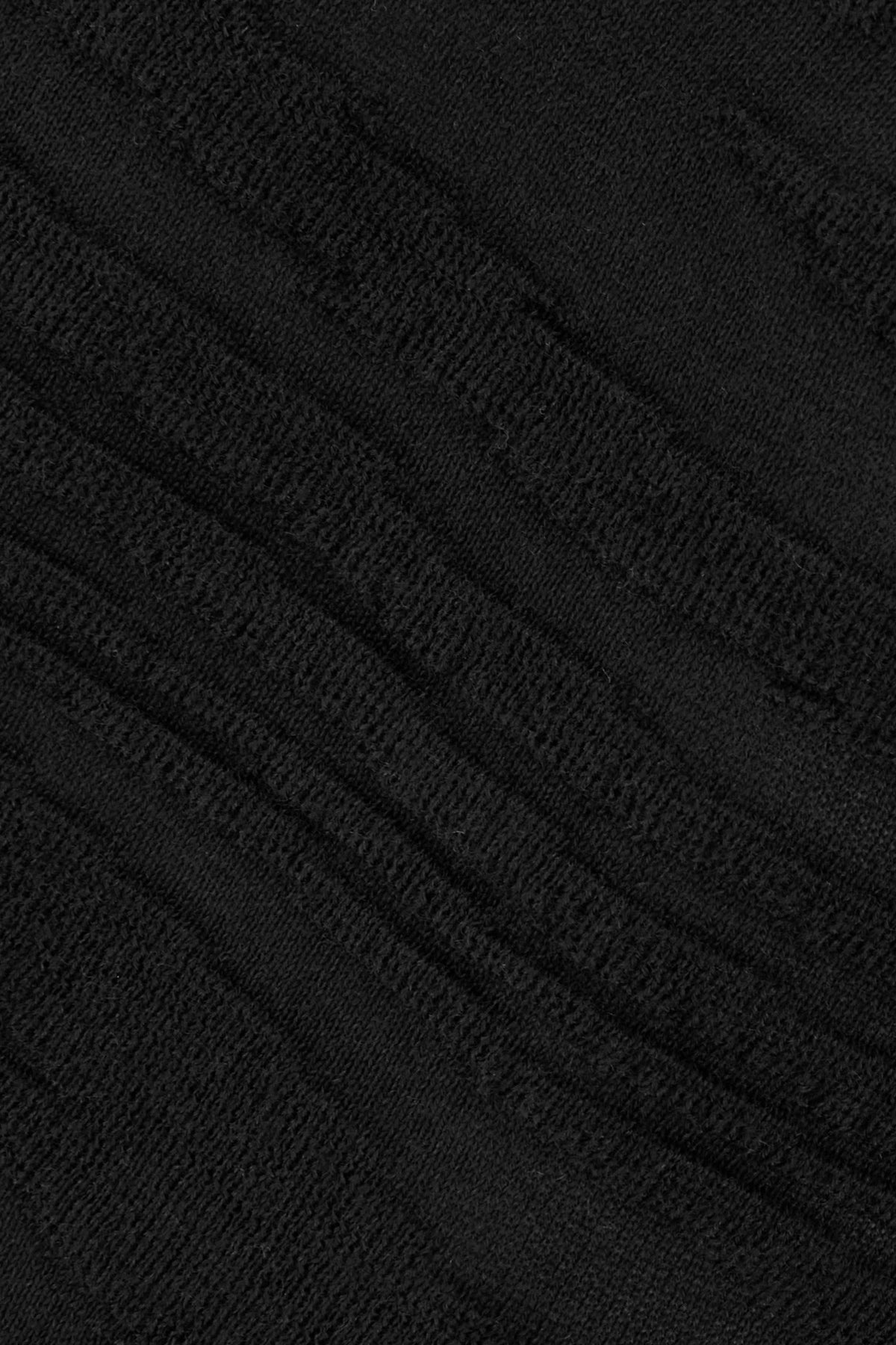 MAGLIERIA_UC23WN02BK021Z_S91GN_Image_3