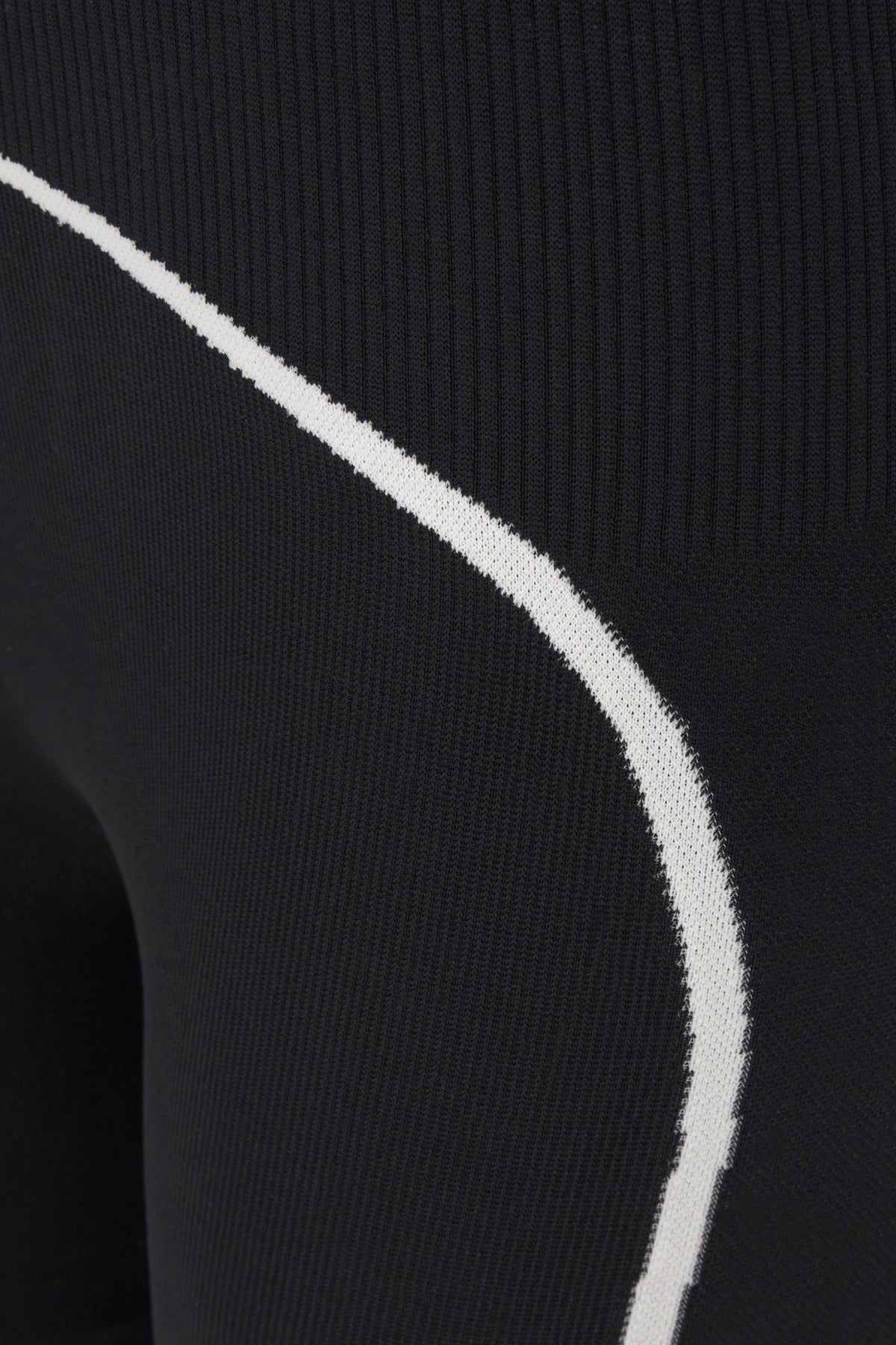 PANTALONI_OWVV015S24KNI001_1001_Image_3