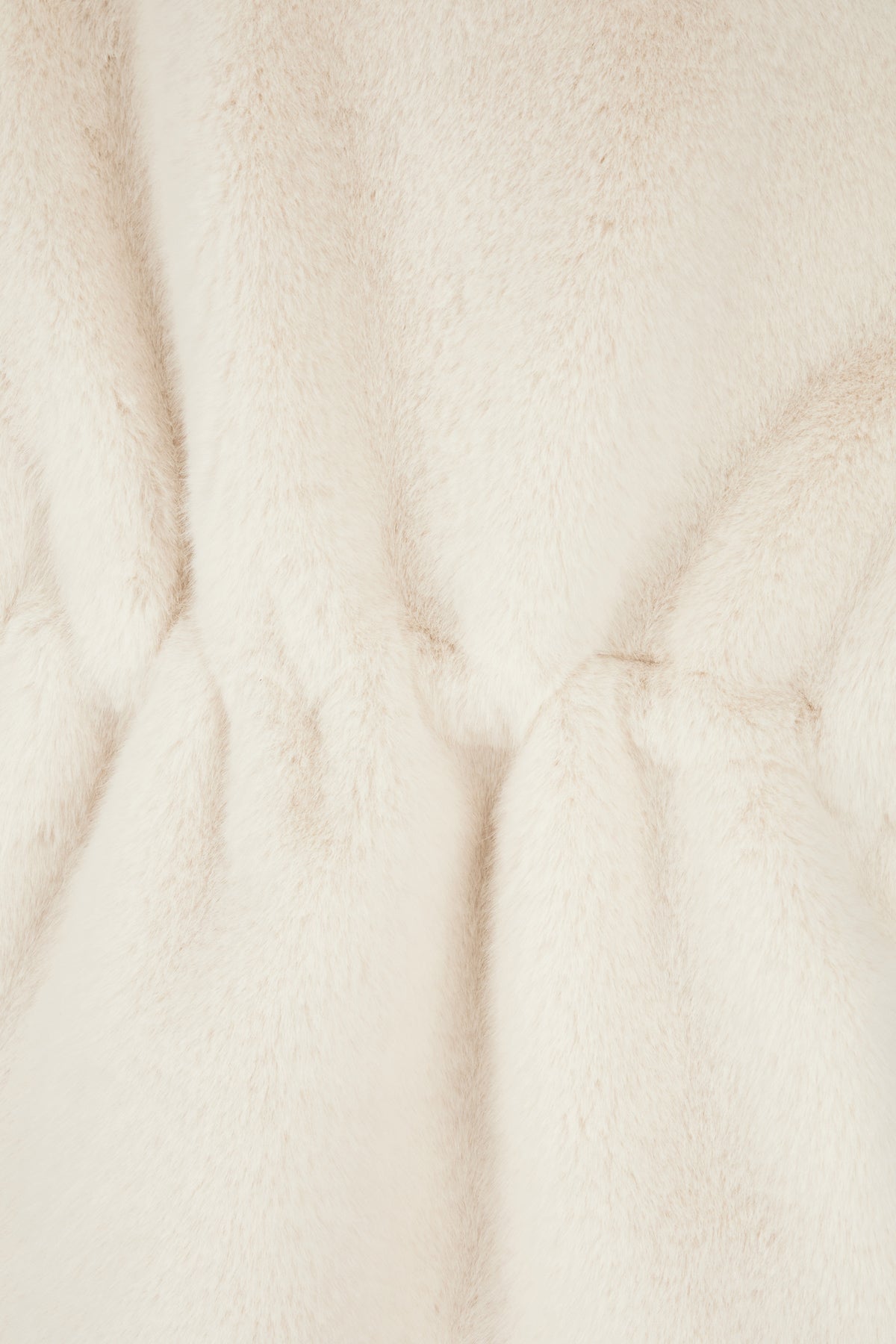 PELLICCE_3103_OFFWHITE_Image_3