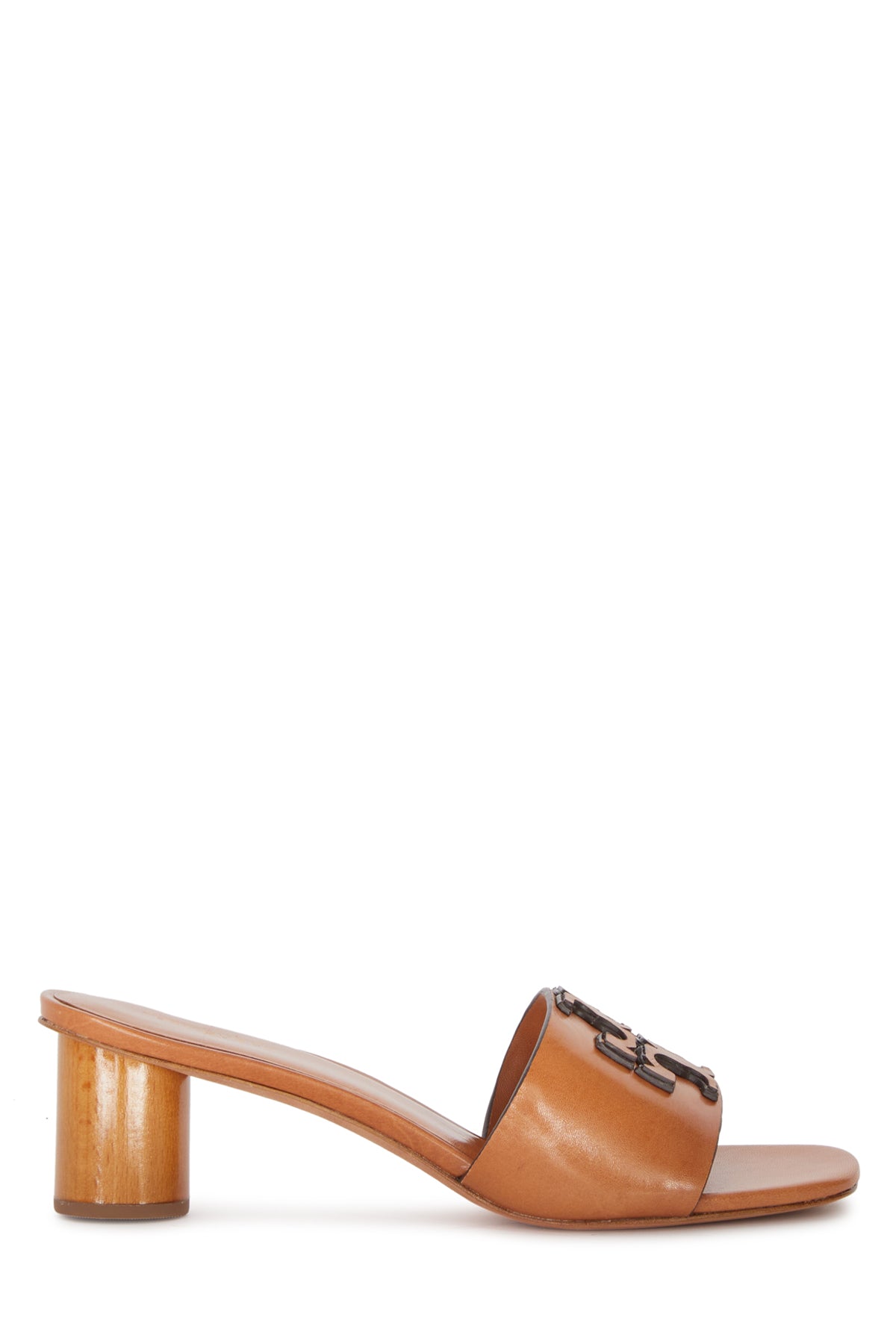 SCARPE_CON_TACCO_147130_240_Image_1