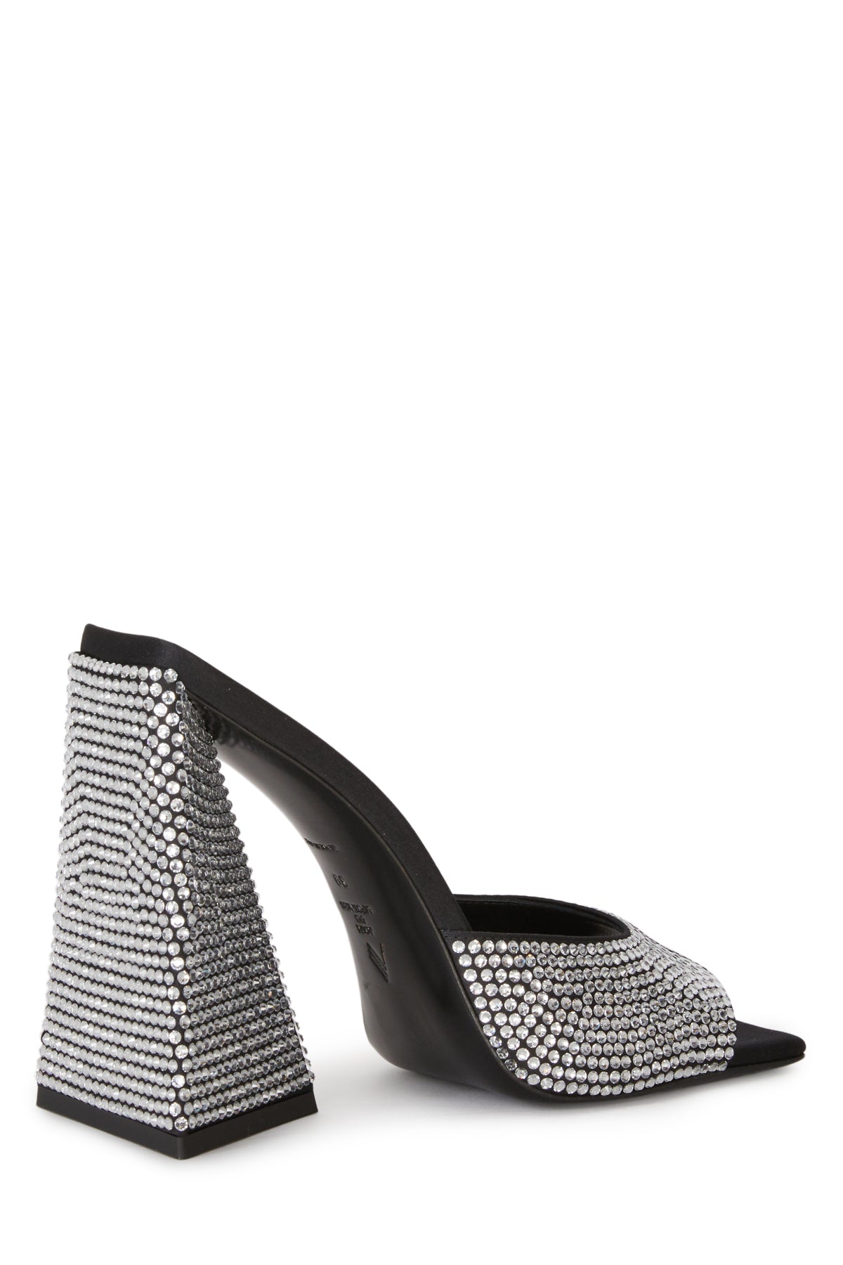 SCARPE_CON_TACCO_231WS000TV07_212_Image_3