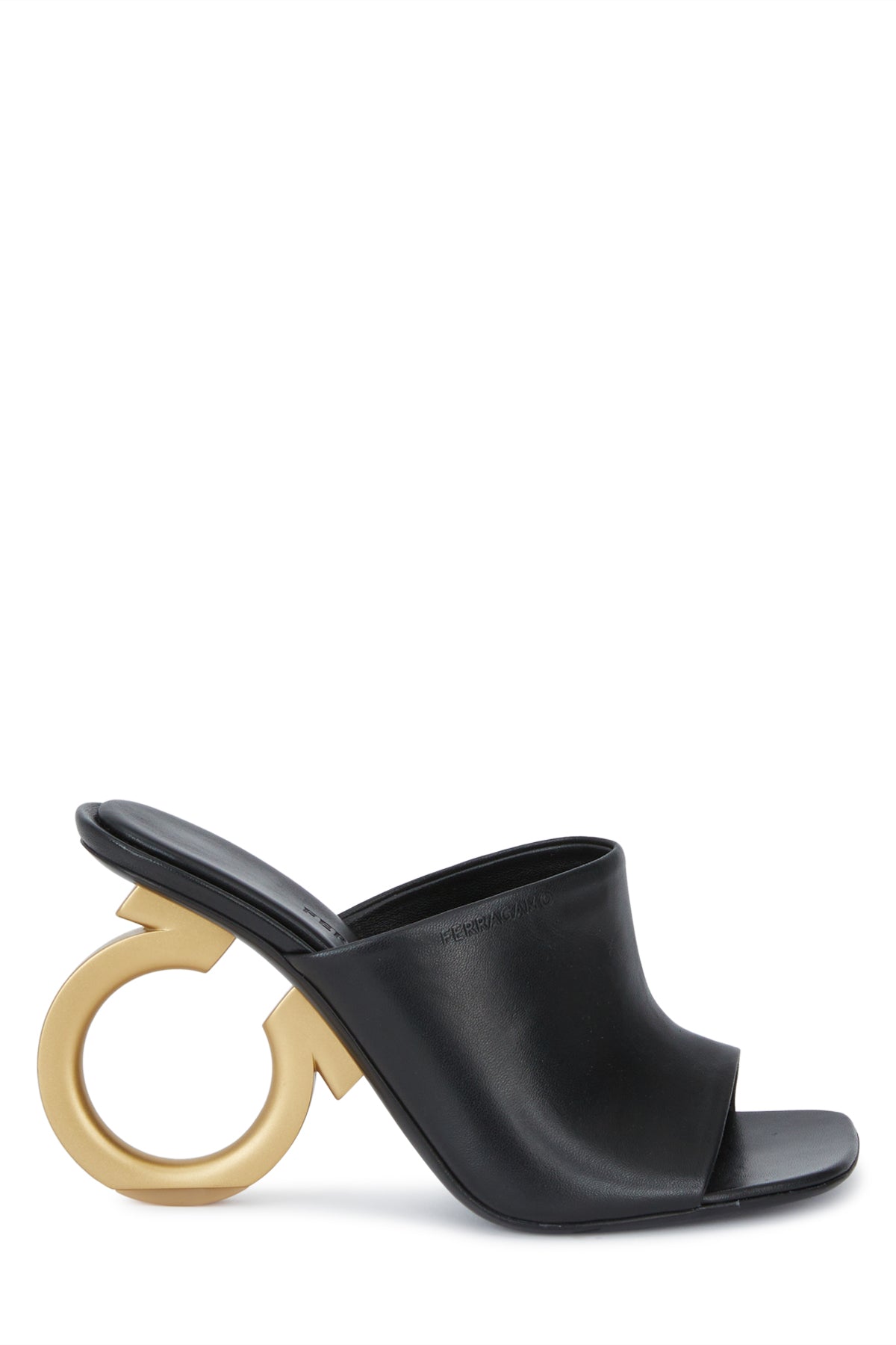 SCARPE_CON_TACCO_761922_001_Image_1