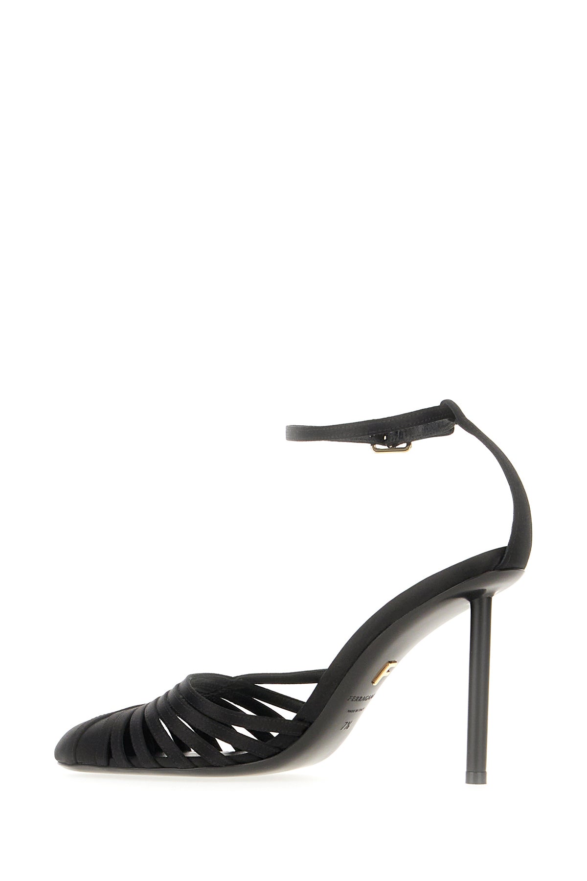 SCARPE_CON_TACCO_777167_001_Image_3