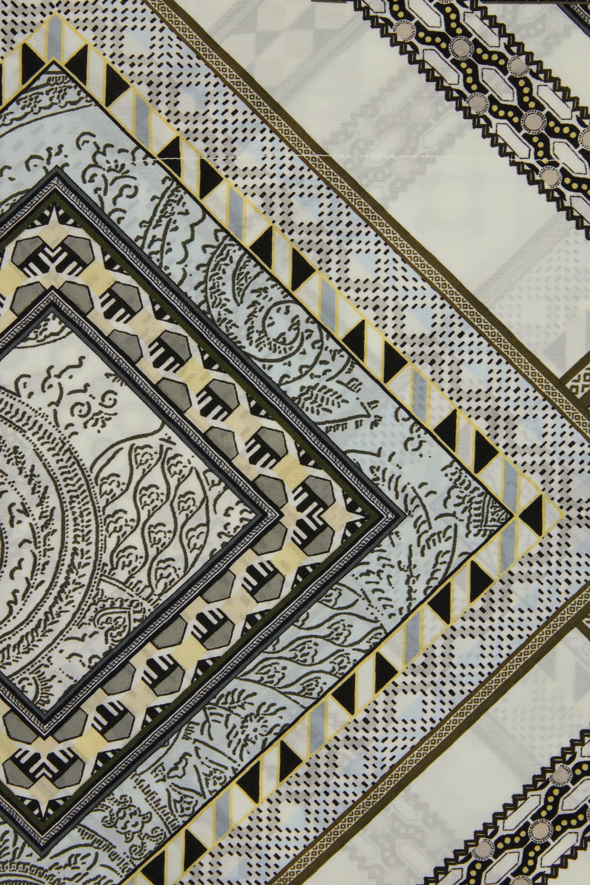 SCIARPE_FOULARD_158045127_0250_Image_2