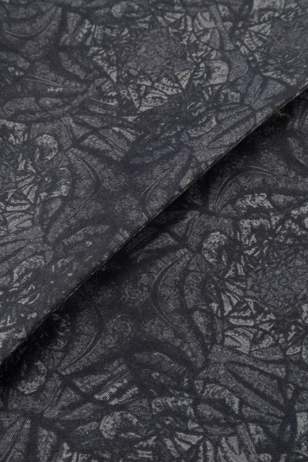 SCIARPE_FOULARD_27UF962720473_003_Image_2