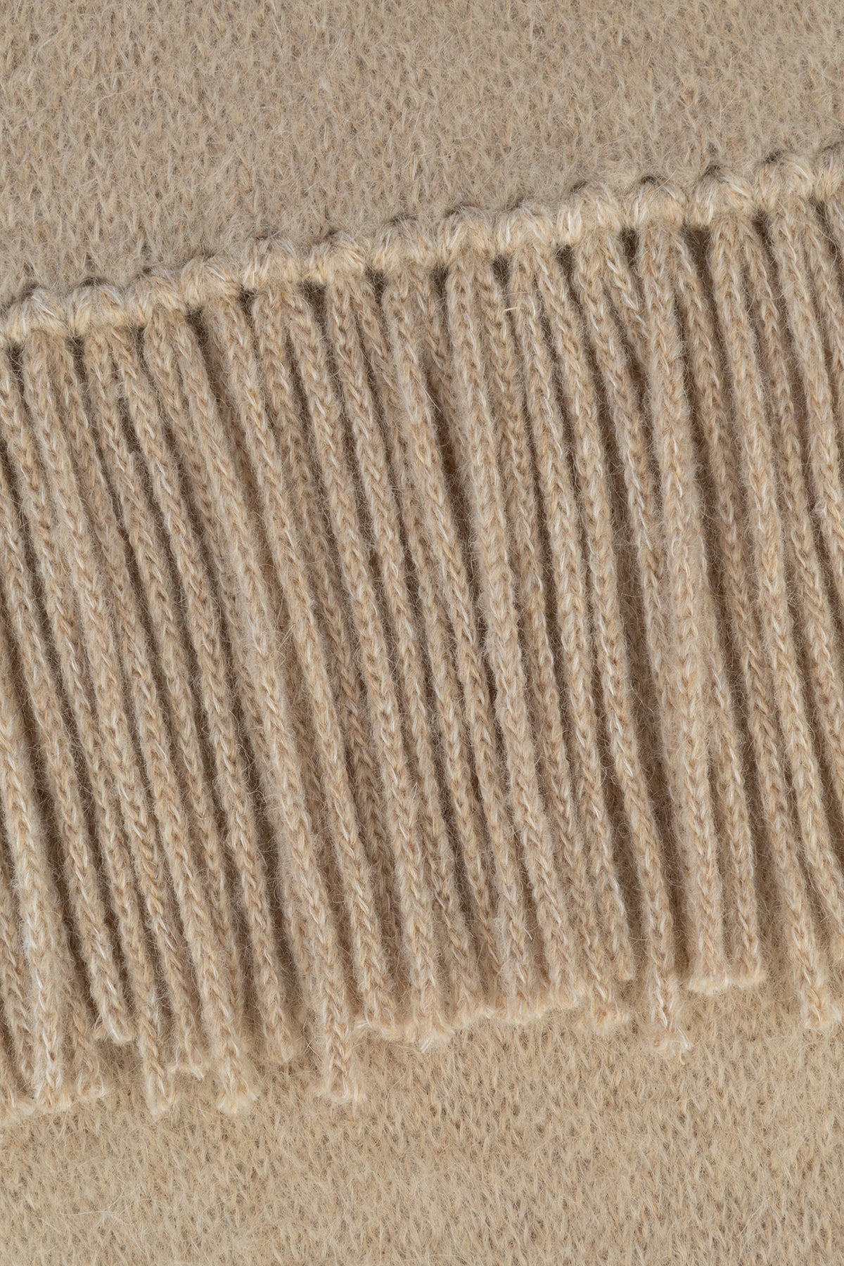SCIARPE_FOULARD_5FS0622CQD_F0018_Image_2