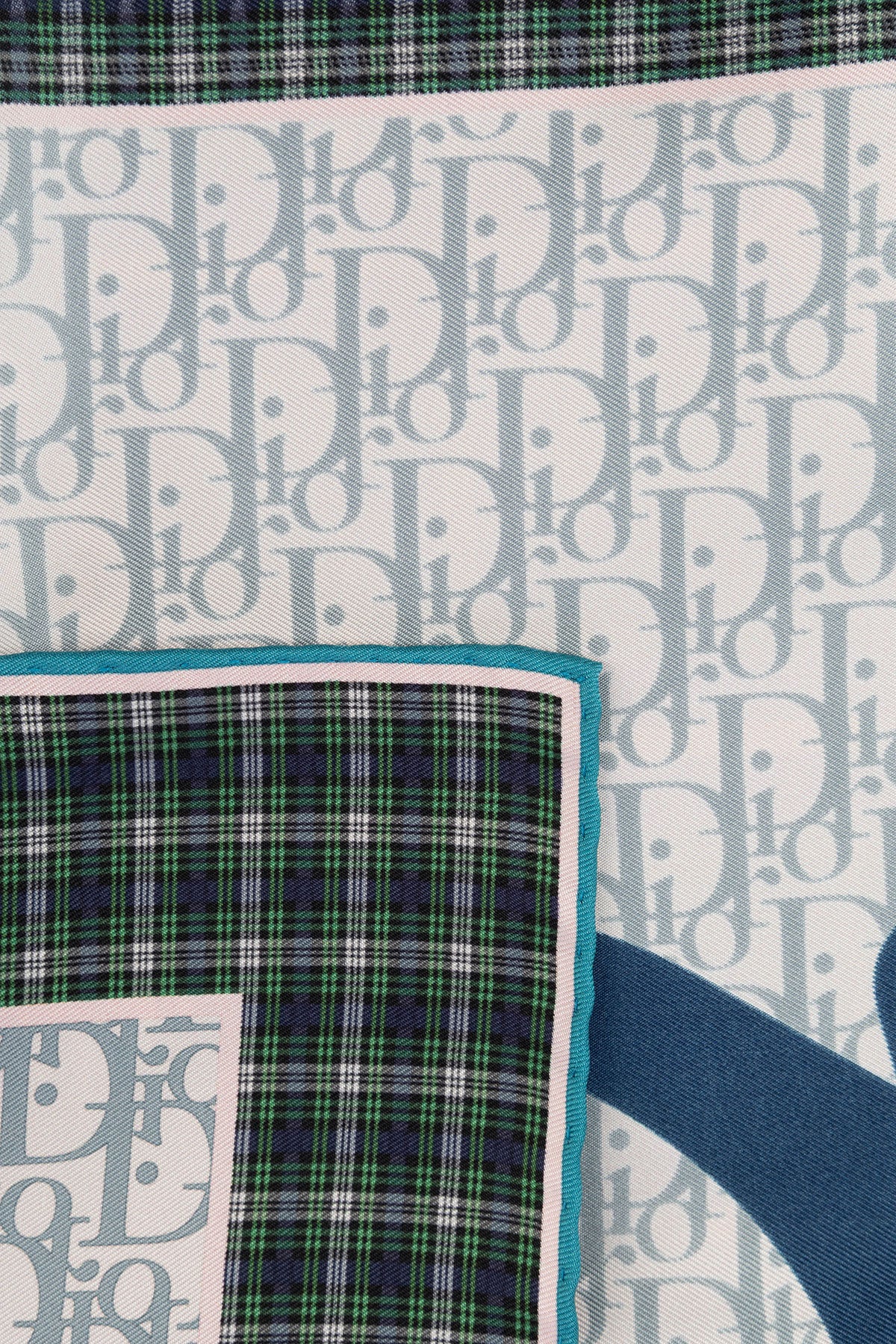 SCIARPE_FOULARD_62TC090S6049_626_Image_2