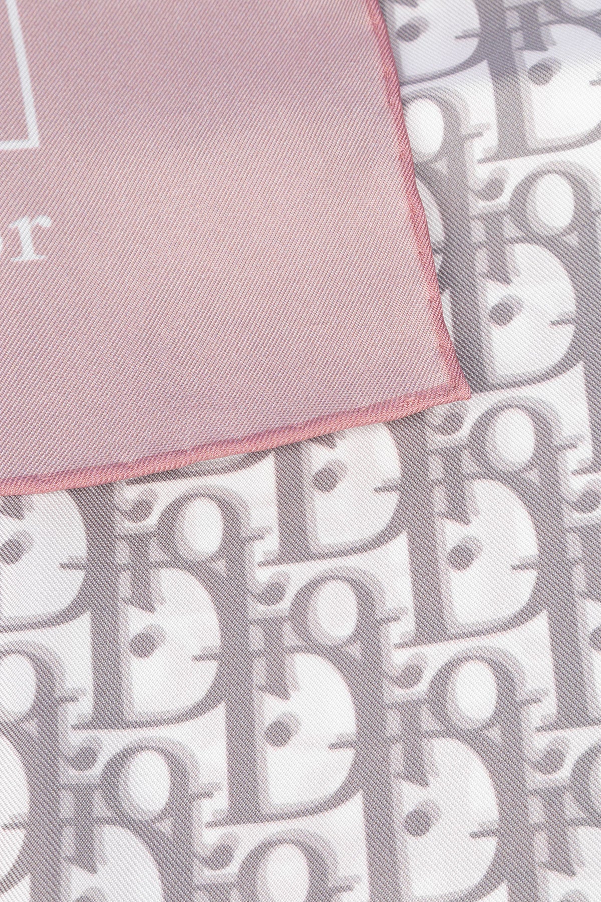 SCIARPE_FOULARD_64TC090D6138_C408_Image_2