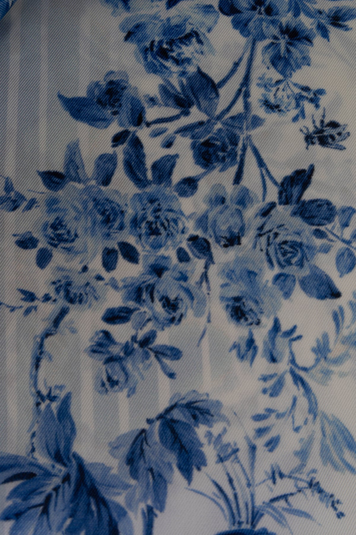 SCIARPE_FOULARD_64TC090S6144_C505_Image_2