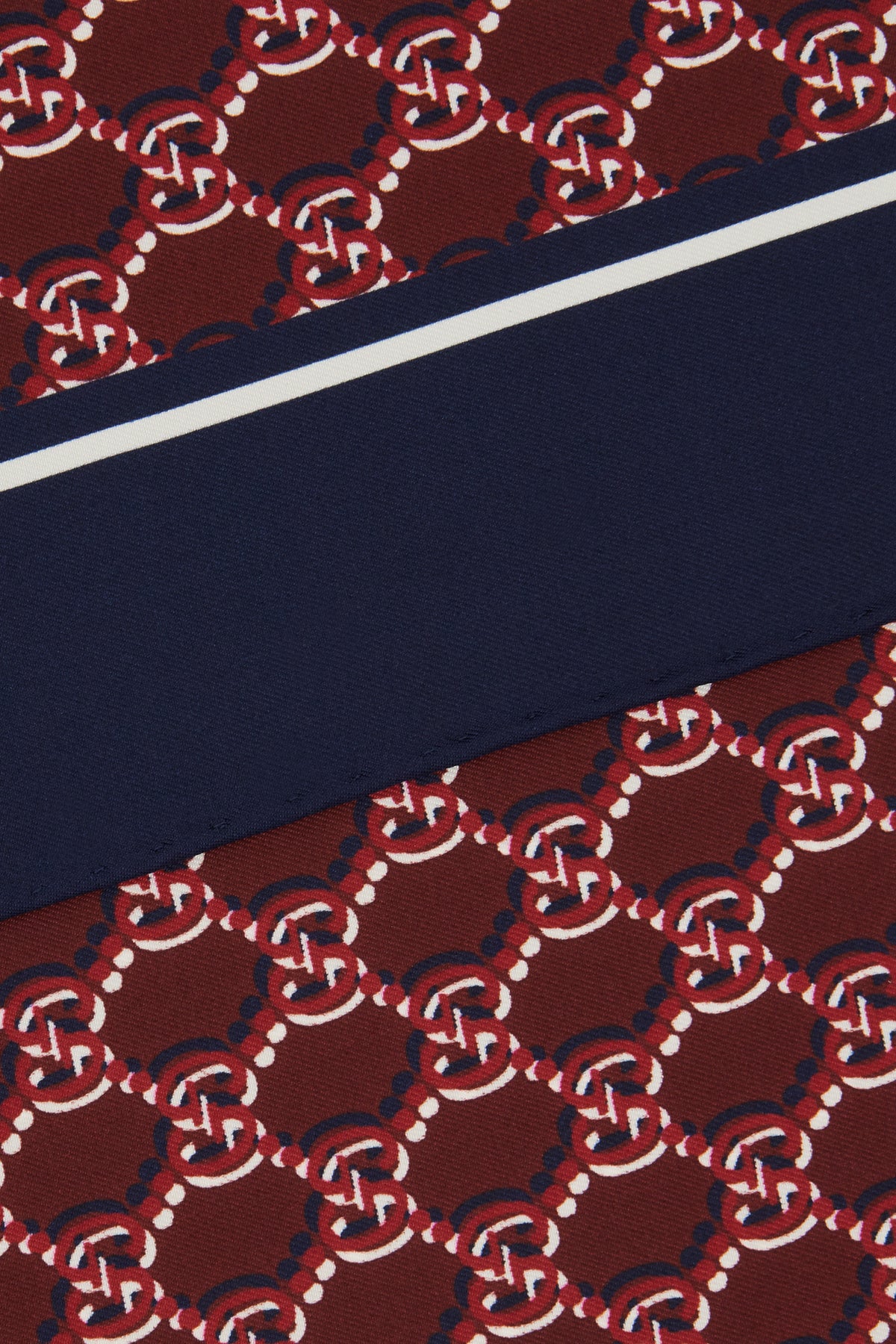 SCIARPE_FOULARD_7970003G001_6471_Image_2
