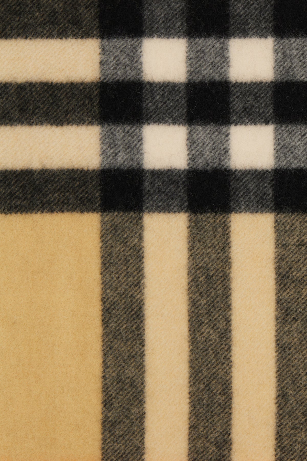 SCIARPE_FOULARD_8085931_A2021_Image_3