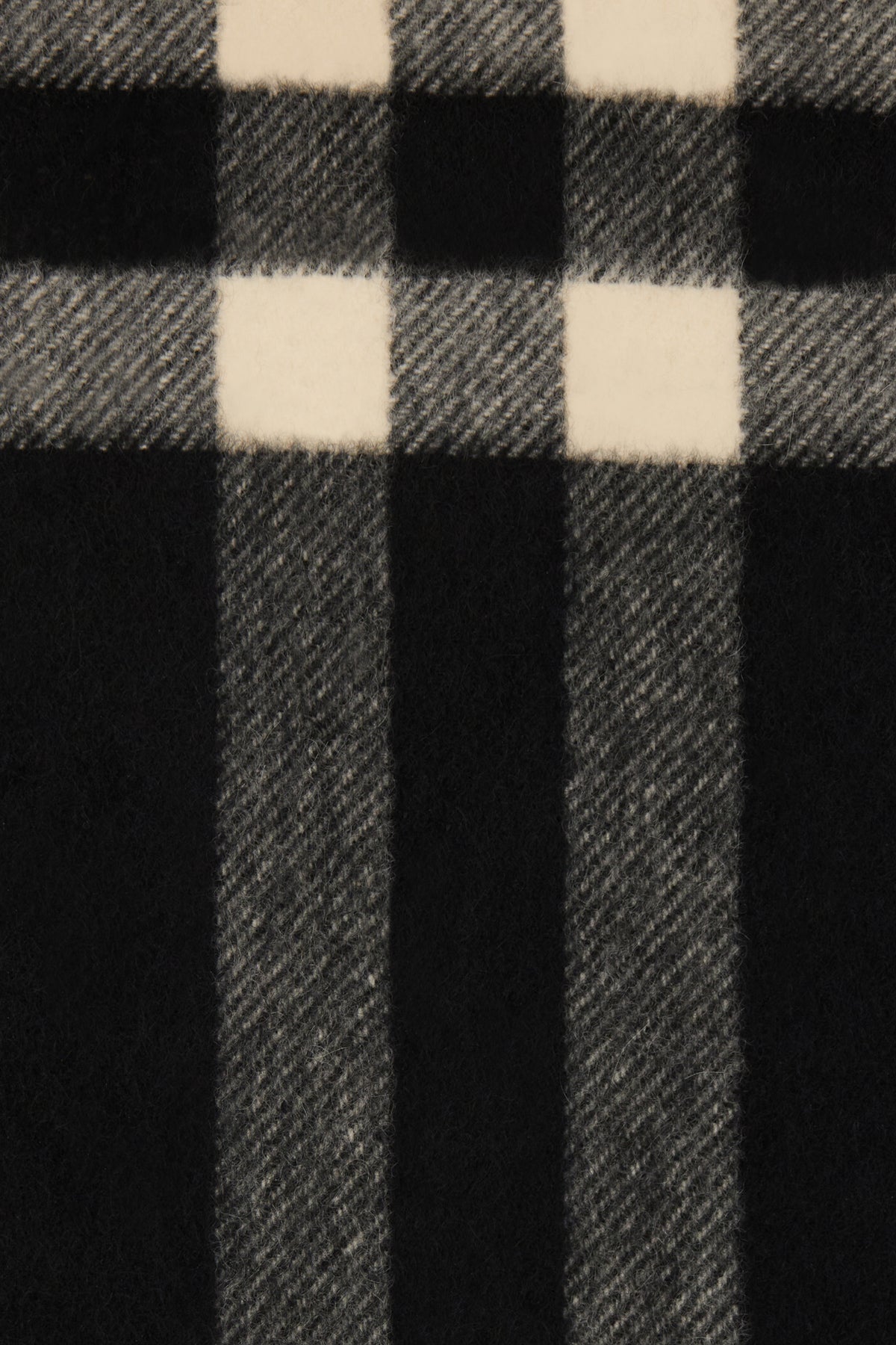 SCIARPE_FOULARD_8094741_C1343_Image_3
