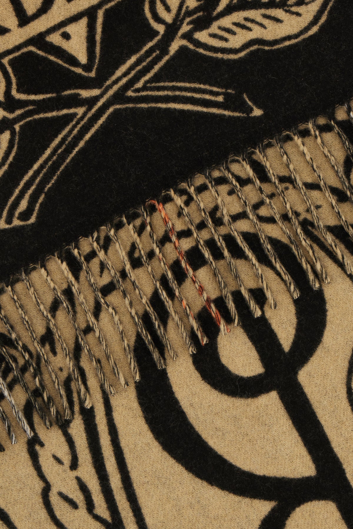 SCIARPE_FOULARD_8109374_A2021_Image_2
