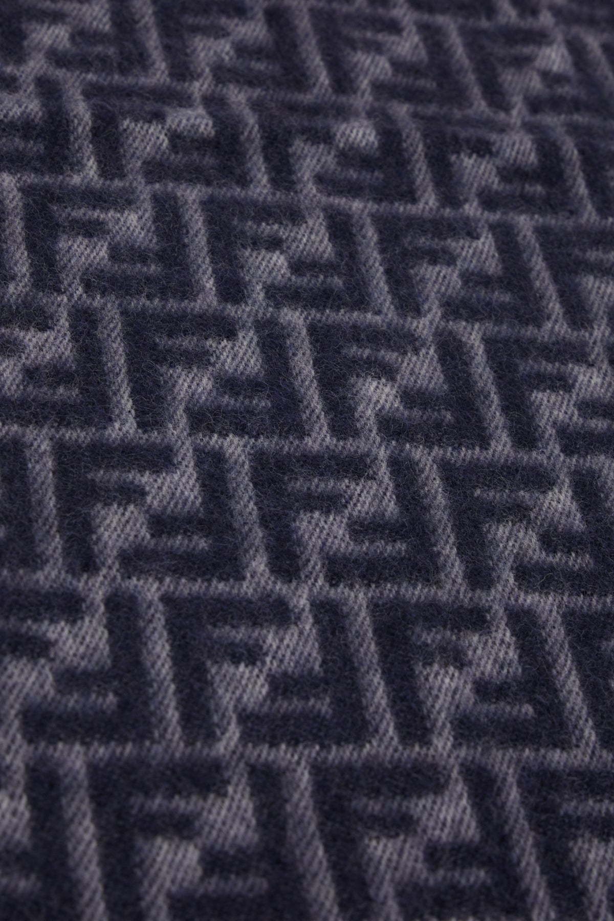 SCIARPE_FOULARD_FXS373ATQB_F03NU_Image_3