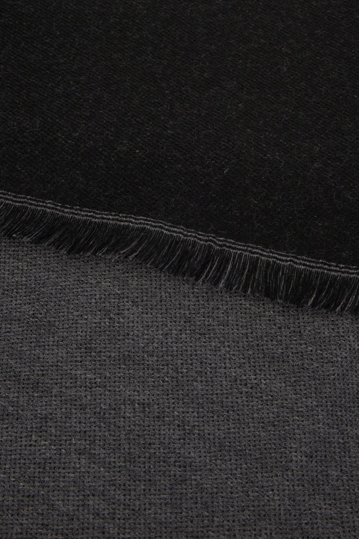 SCIARPE_FOULARD_FXS407AWTZ_F1WWU_Image_2