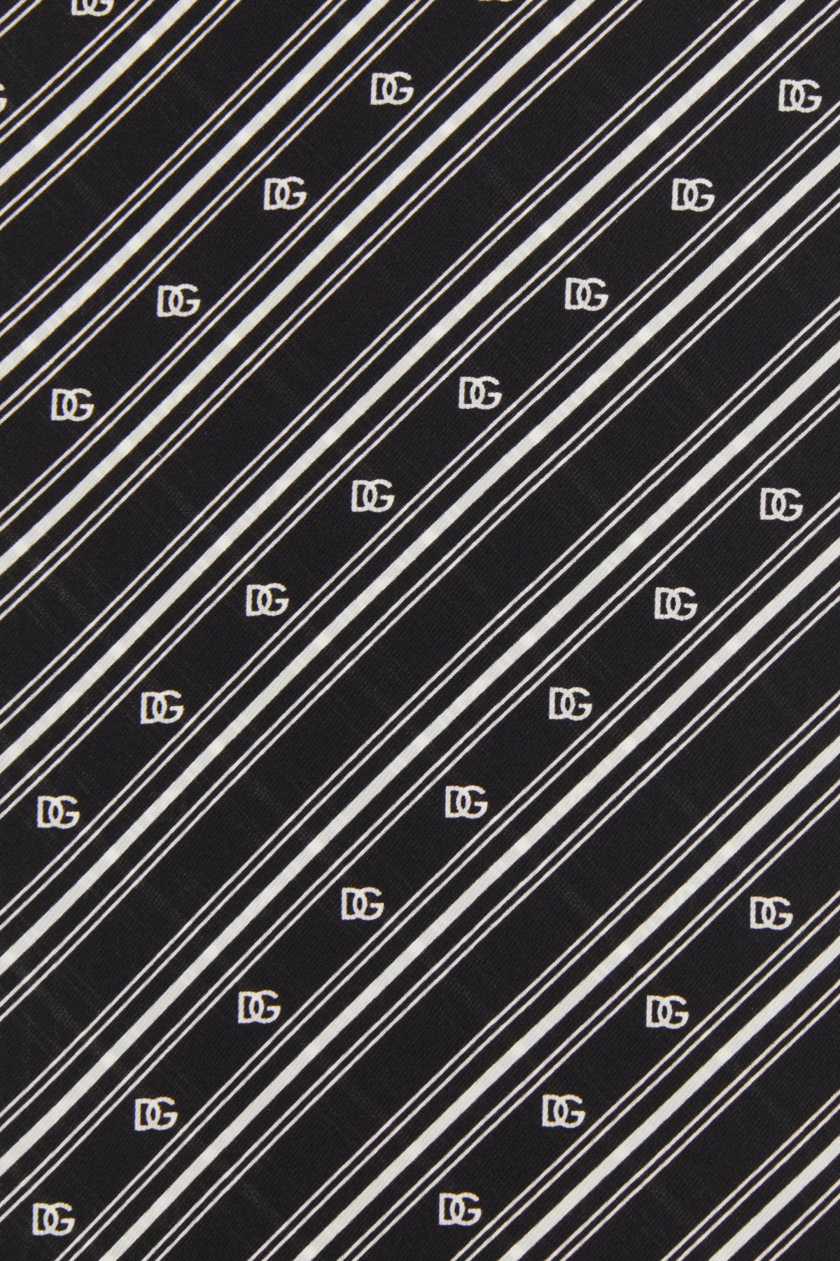 SCIARPE_FOULARD_GQ369EG0WTH_X0800_Image_3