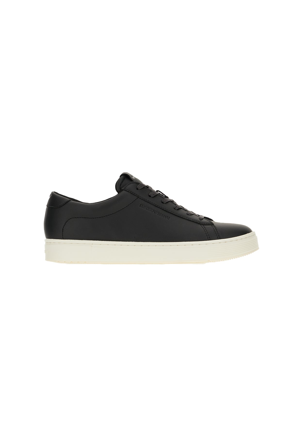 SHOES_EM004783AF20004_UC001_Image_1