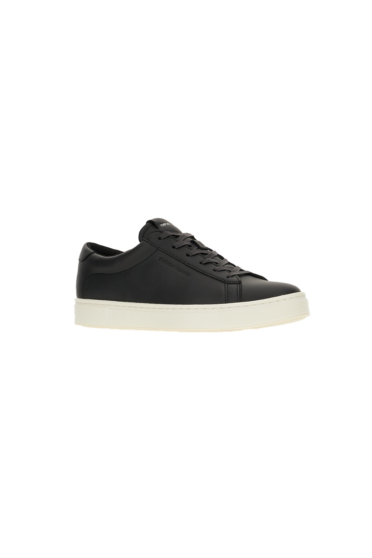 SHOES_EM004783AF20004_UC001_Image_2