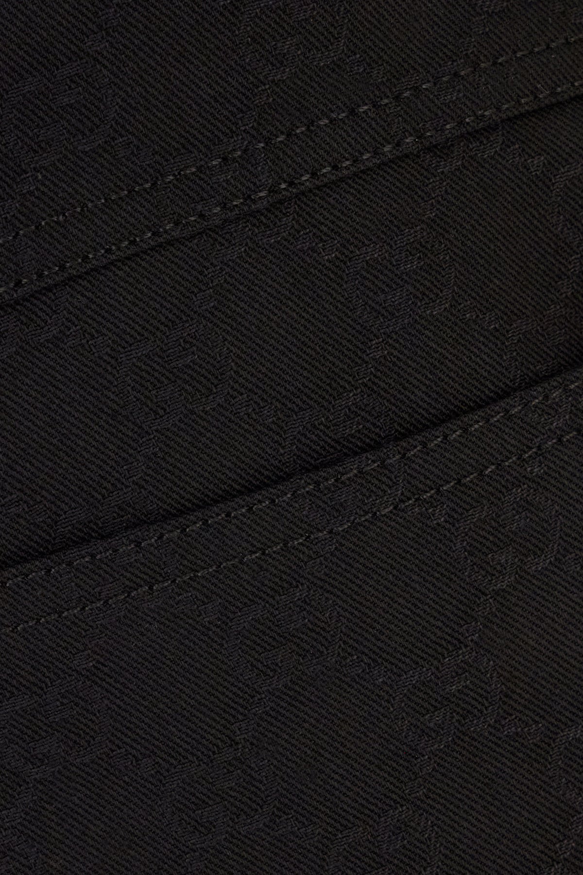 SHORTS_832377XDDCG_1000_Image_3