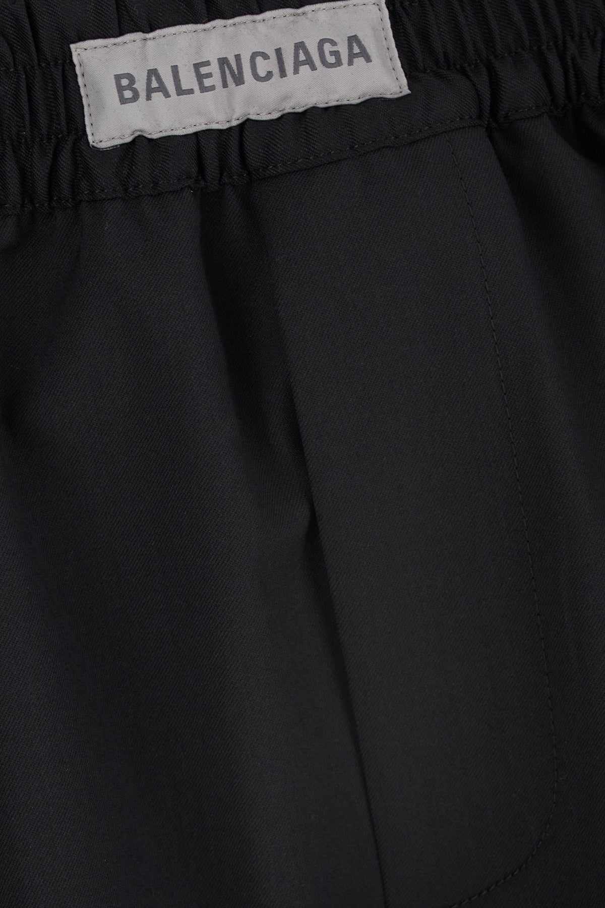 SHORTS_872542TMT03_1000_Image_3