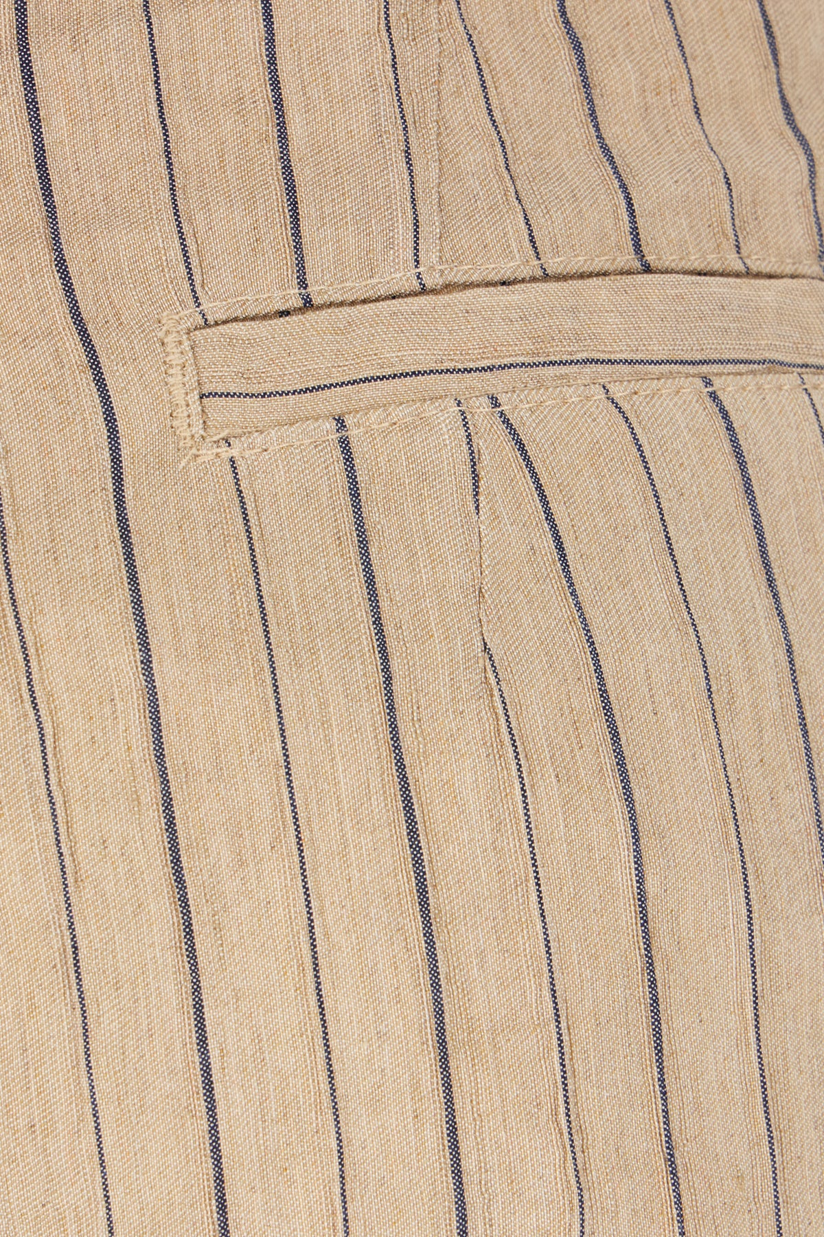 SHORTS_JUDILINENBARREE_ECRU_Image_3