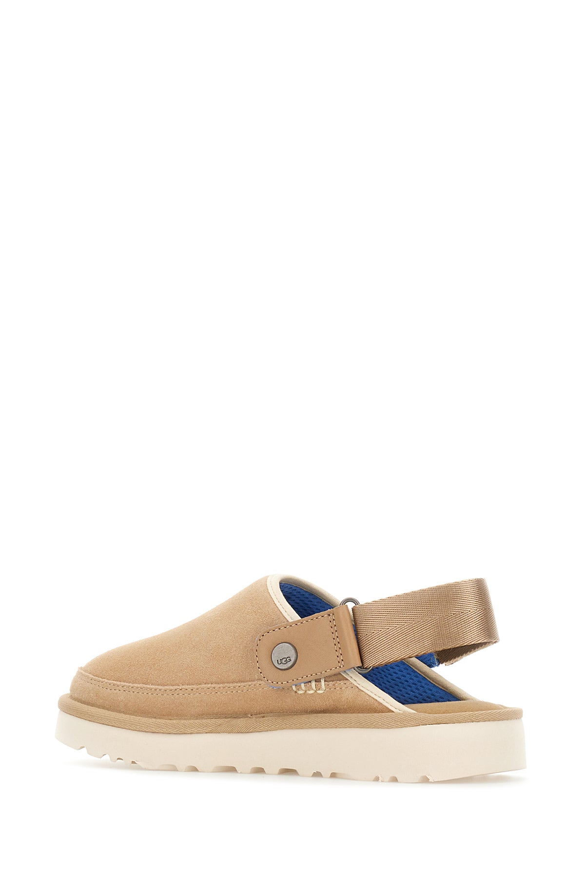 SLIPPERS_1142172_SSNT_Image_3