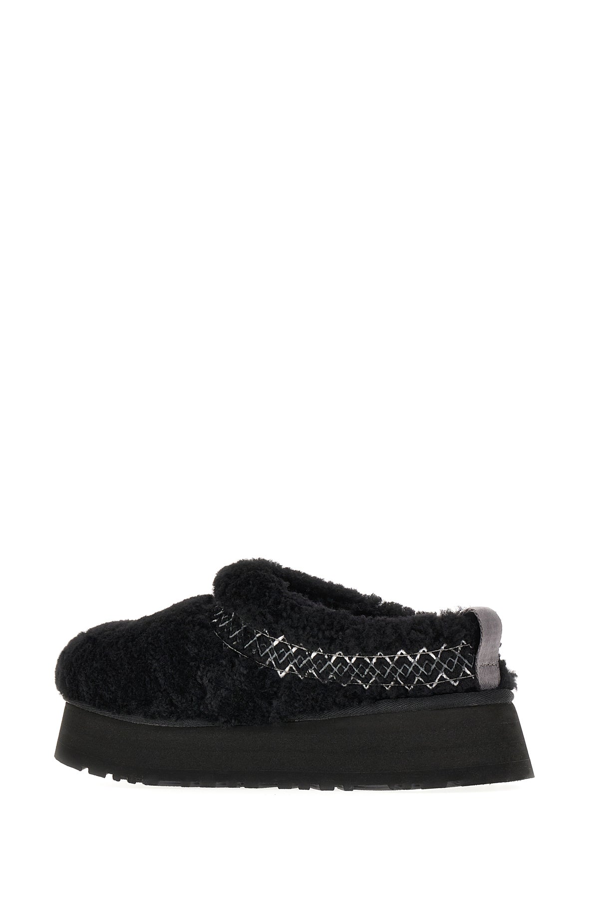 SLIPPERS_1143976_BLK_Image_3