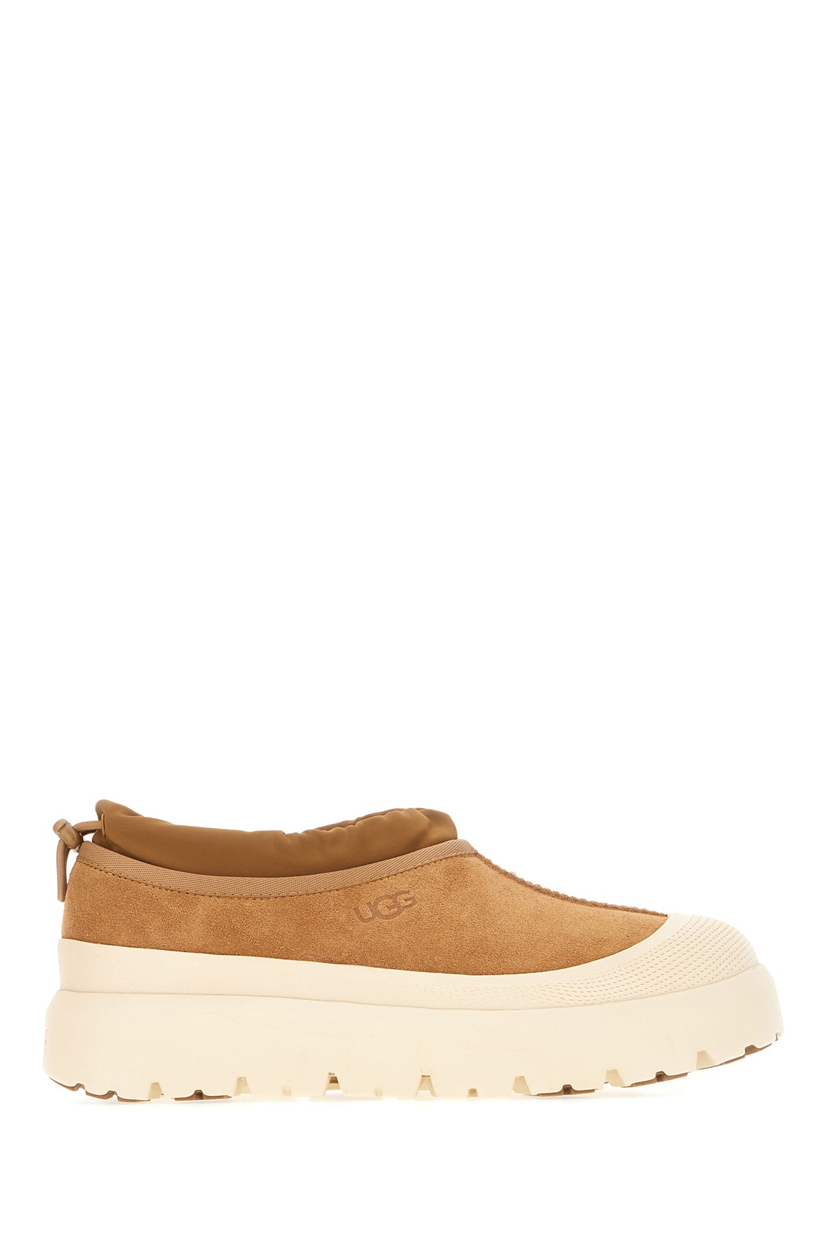 SLIPPERS_1144096_CWTC_Image_1