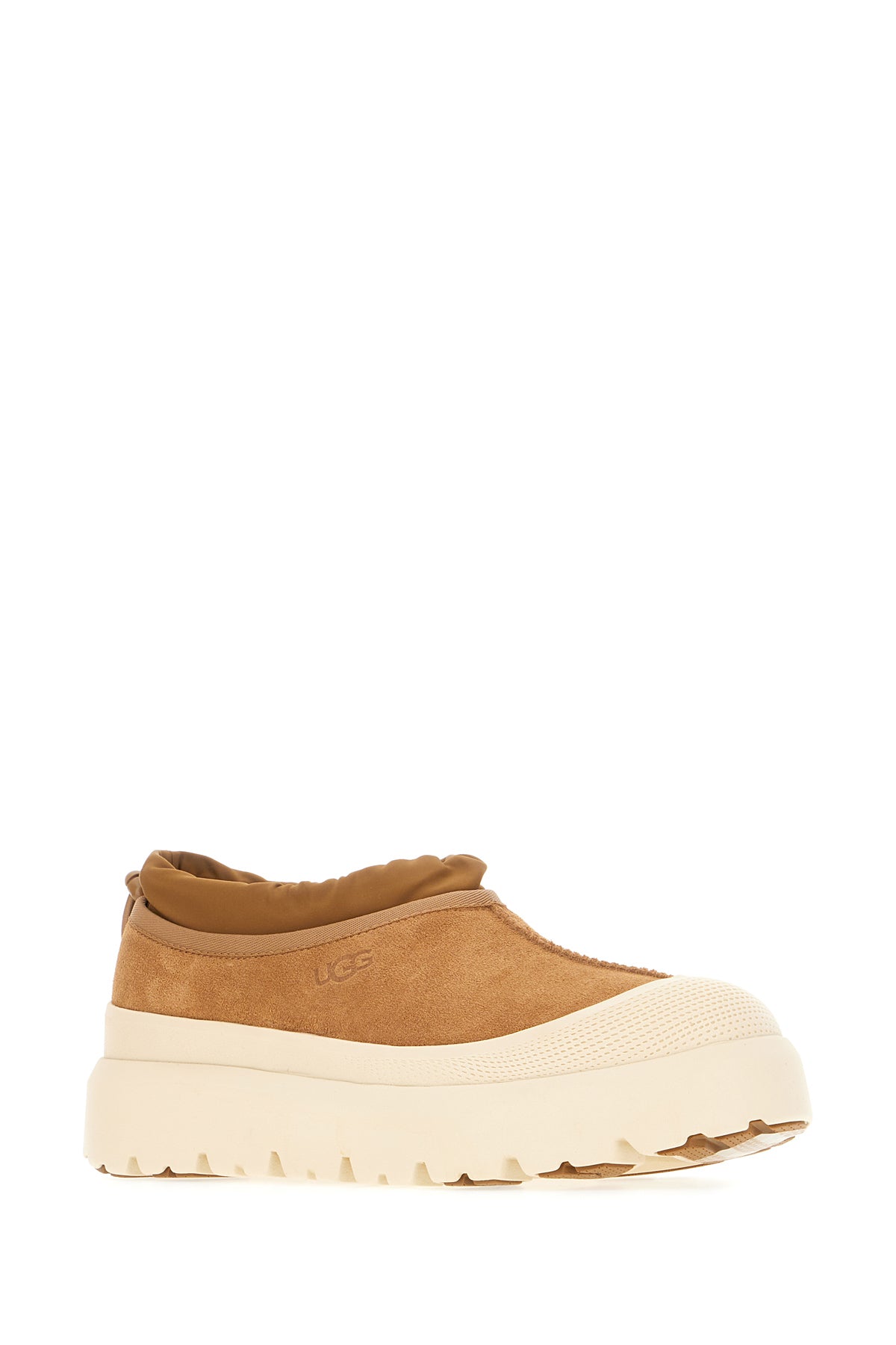 SLIPPERS_1144096_CWTC_Image_2