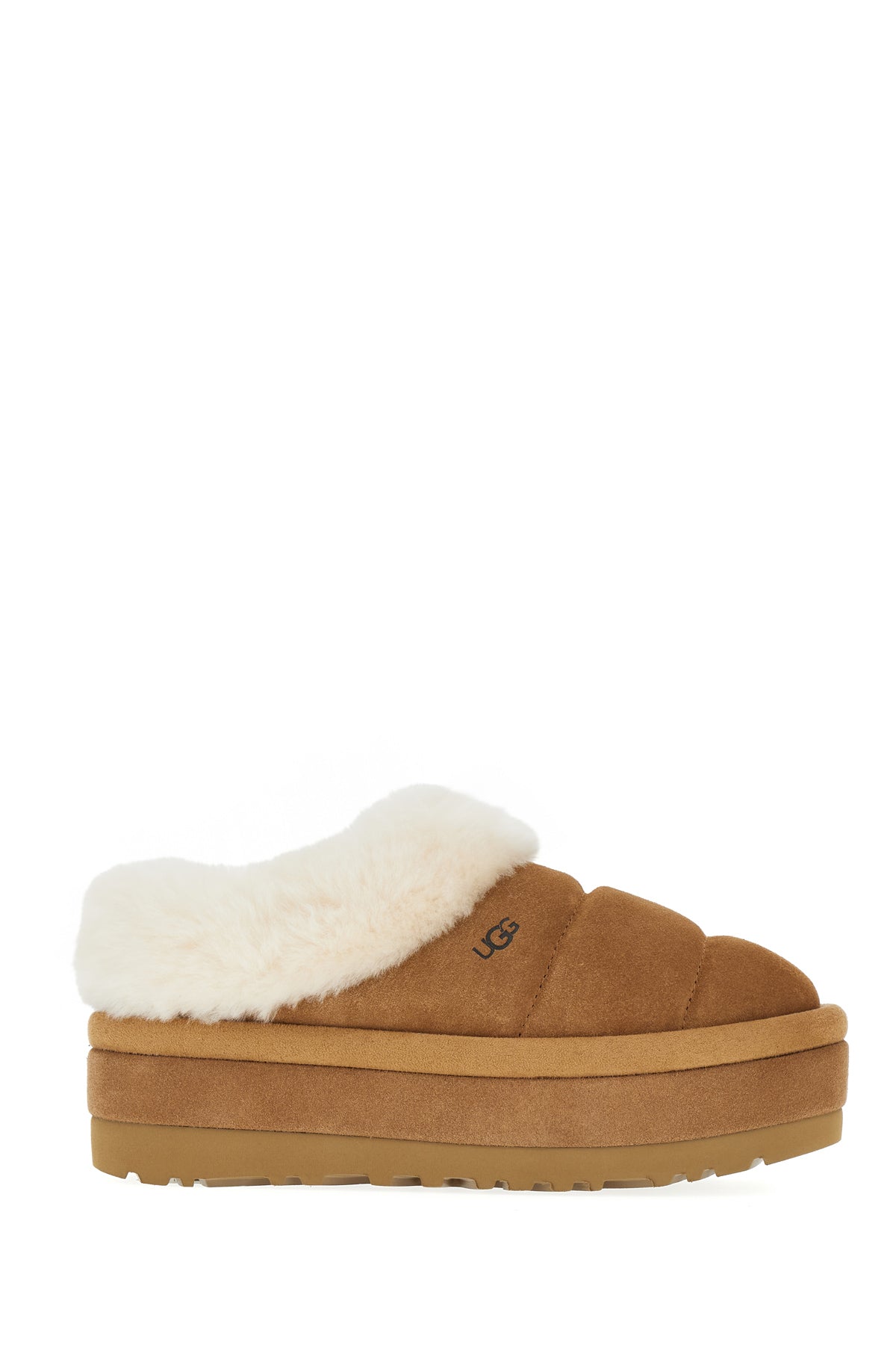 SLIPPERS_1146390_CHE_Image_1
